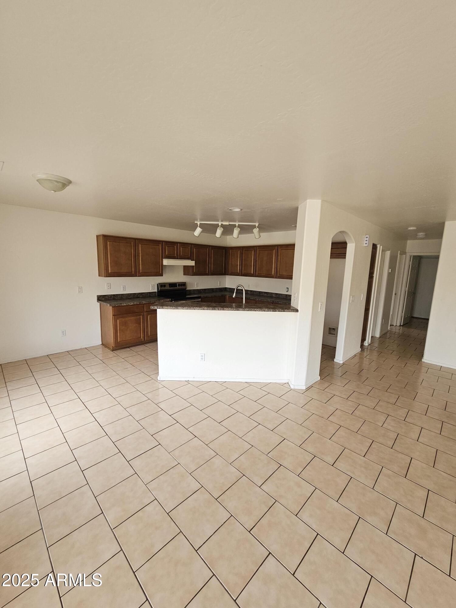 22872 W GARDENIA Drive