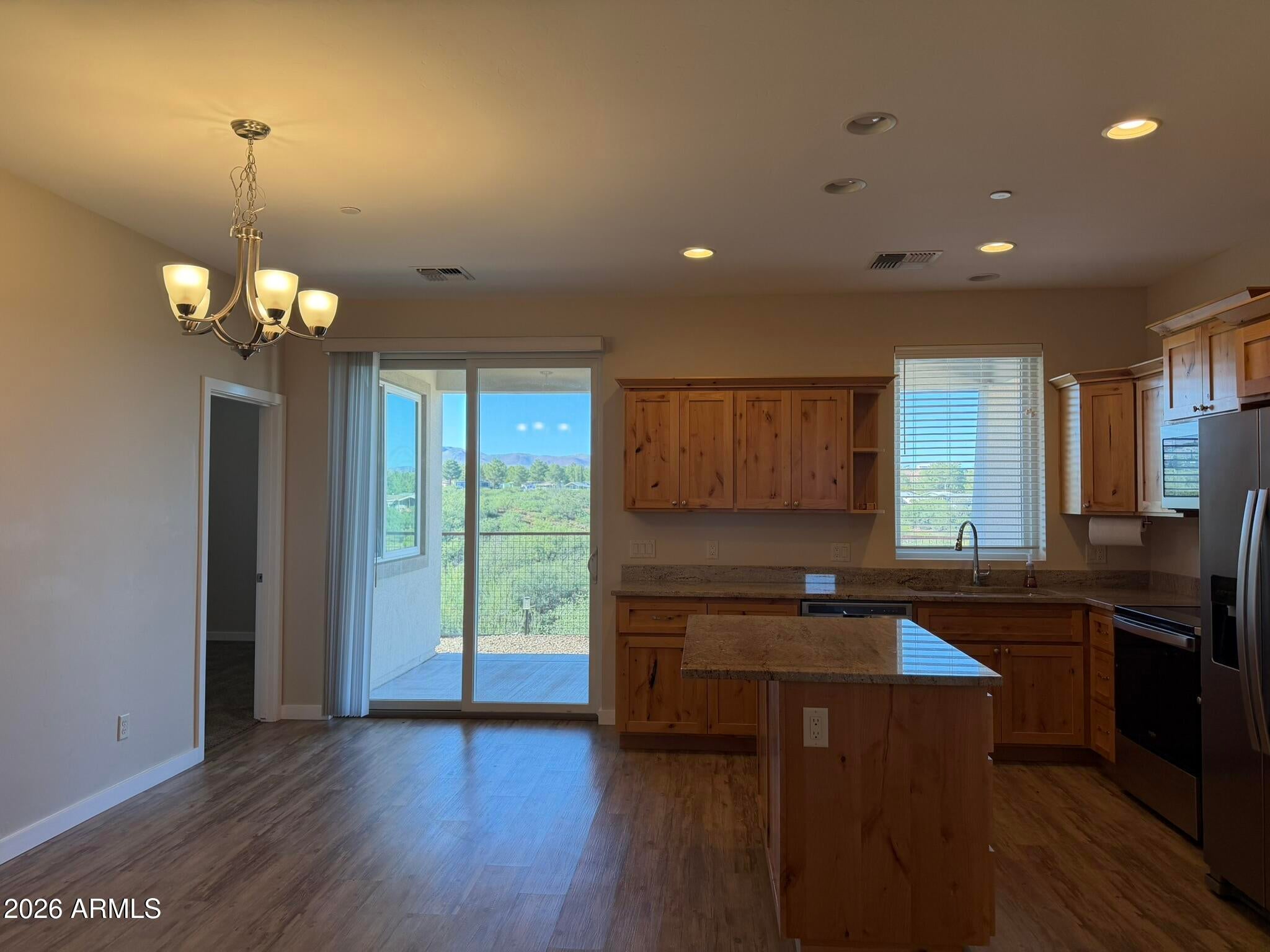 1593 CHATEAU Drive