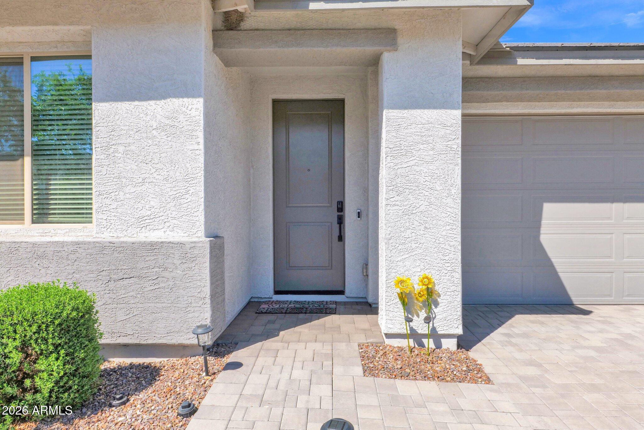 9404 E STROBE Avenue