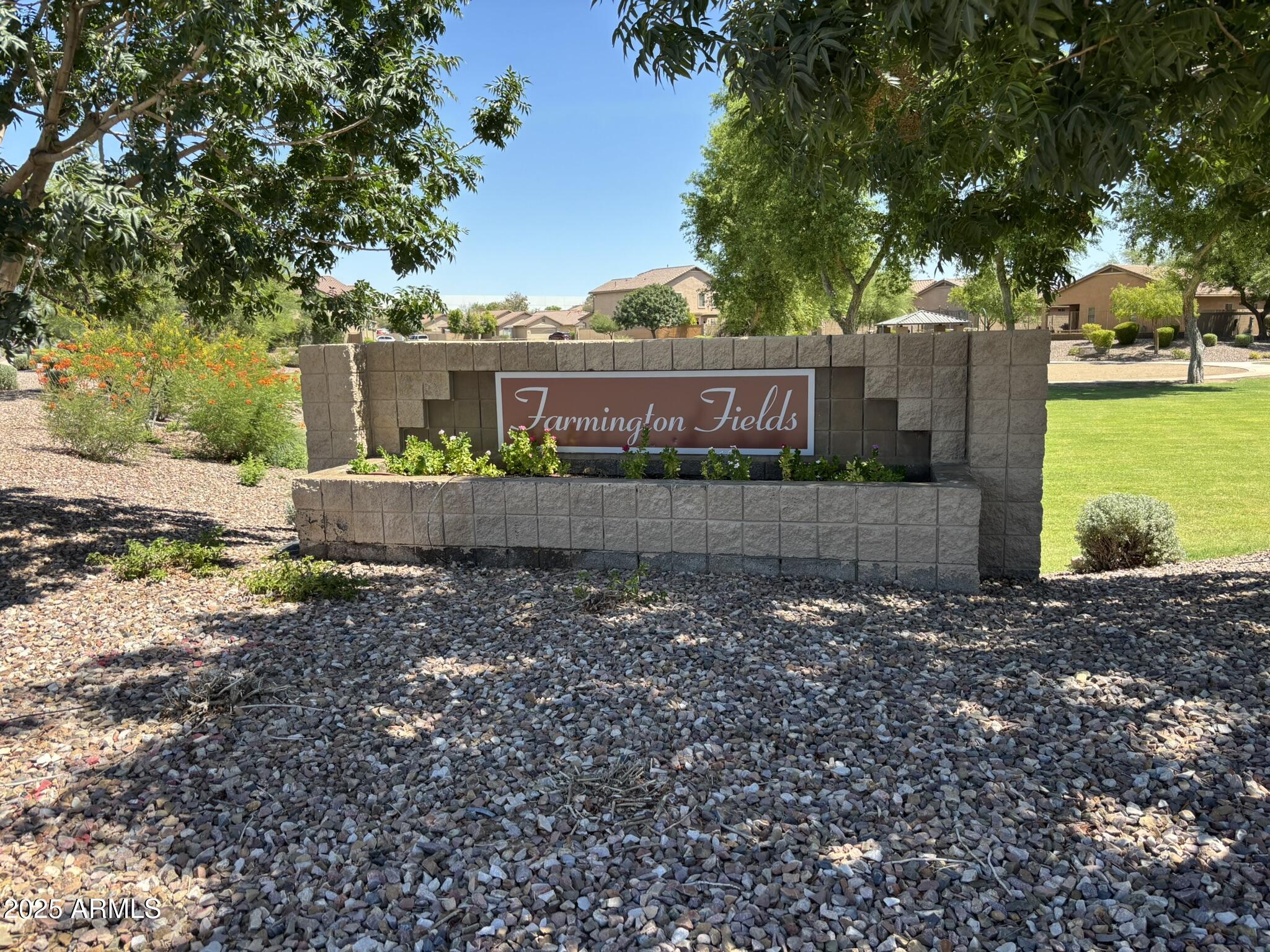 Tolleson, Arizona 85353, United States, 3 Bedrooms Bedrooms, ,2 BathroomsBathrooms,Residential,Active,187884