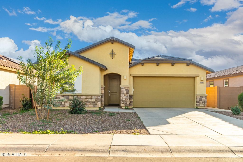 Photo of 4207 E Enmark Drive, San Tan Valley, AZ 85143 (MLS # 6959938)