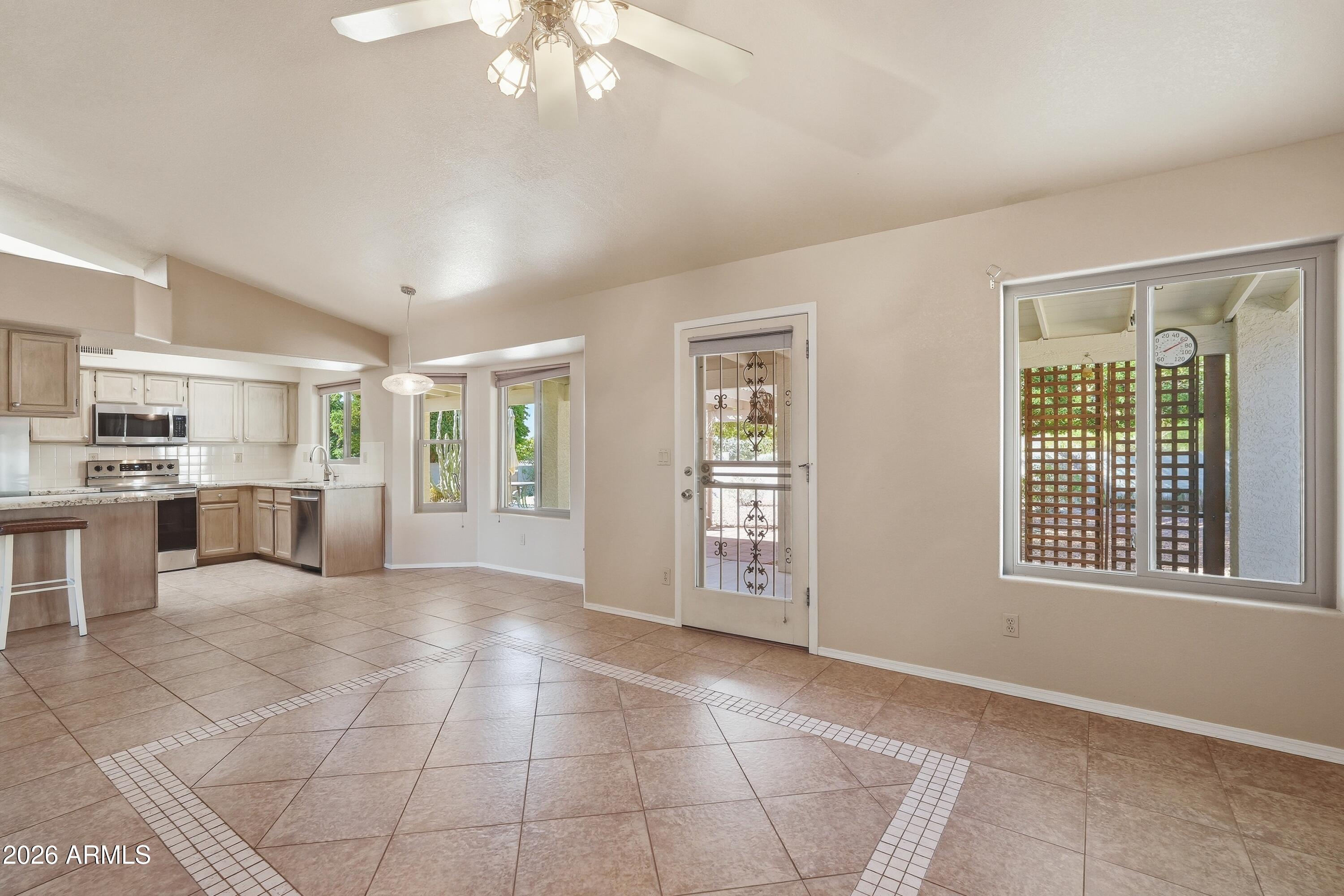 16417 E BAINBRIDGE Avenue