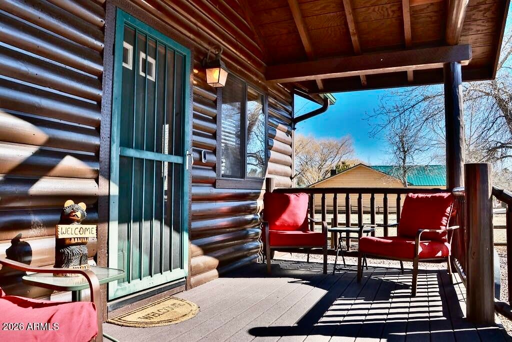 2334 S Buffalo Loop