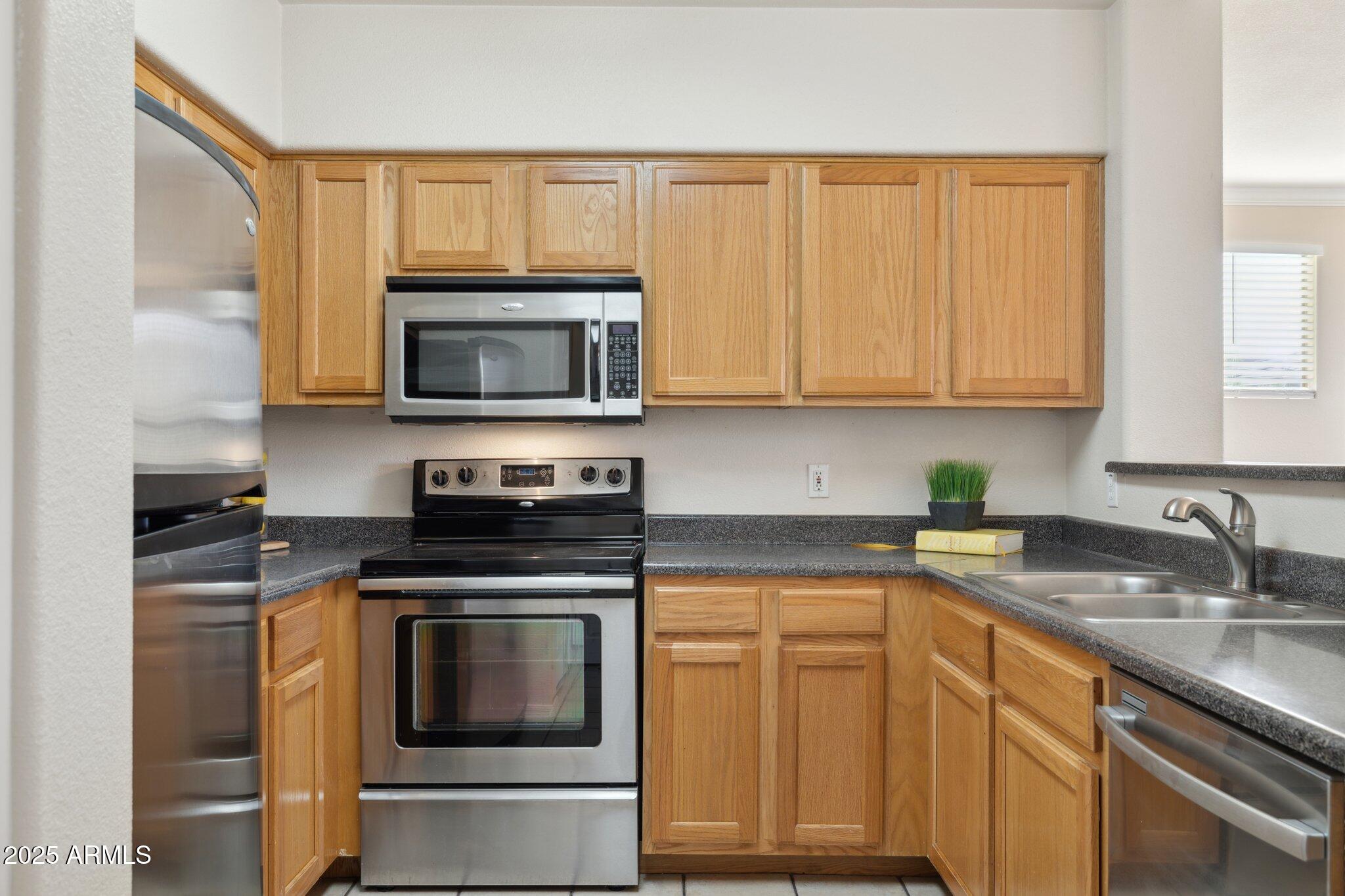 20100 N 78TH Place 2102