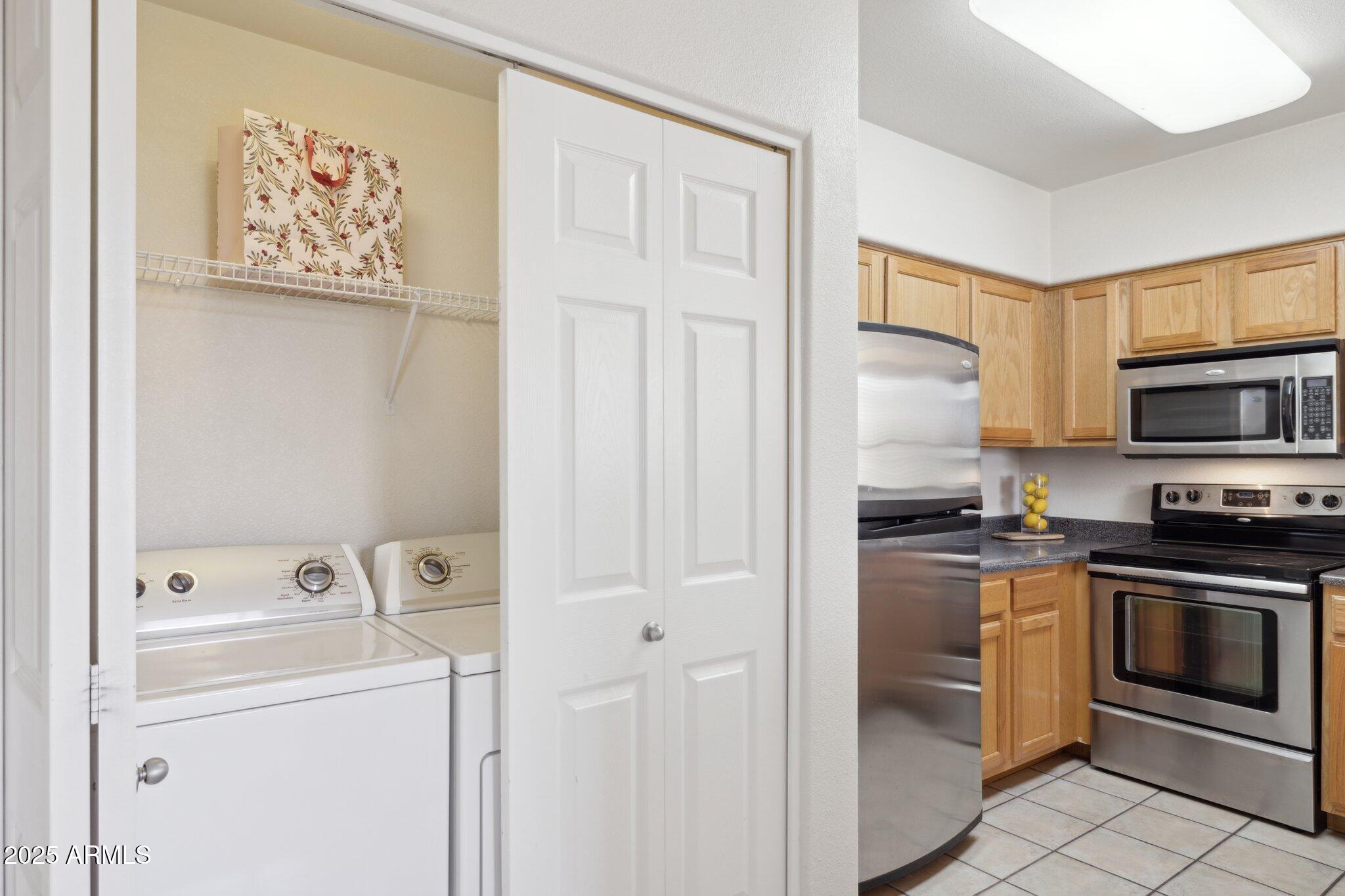 20100 N 78TH Place 2102