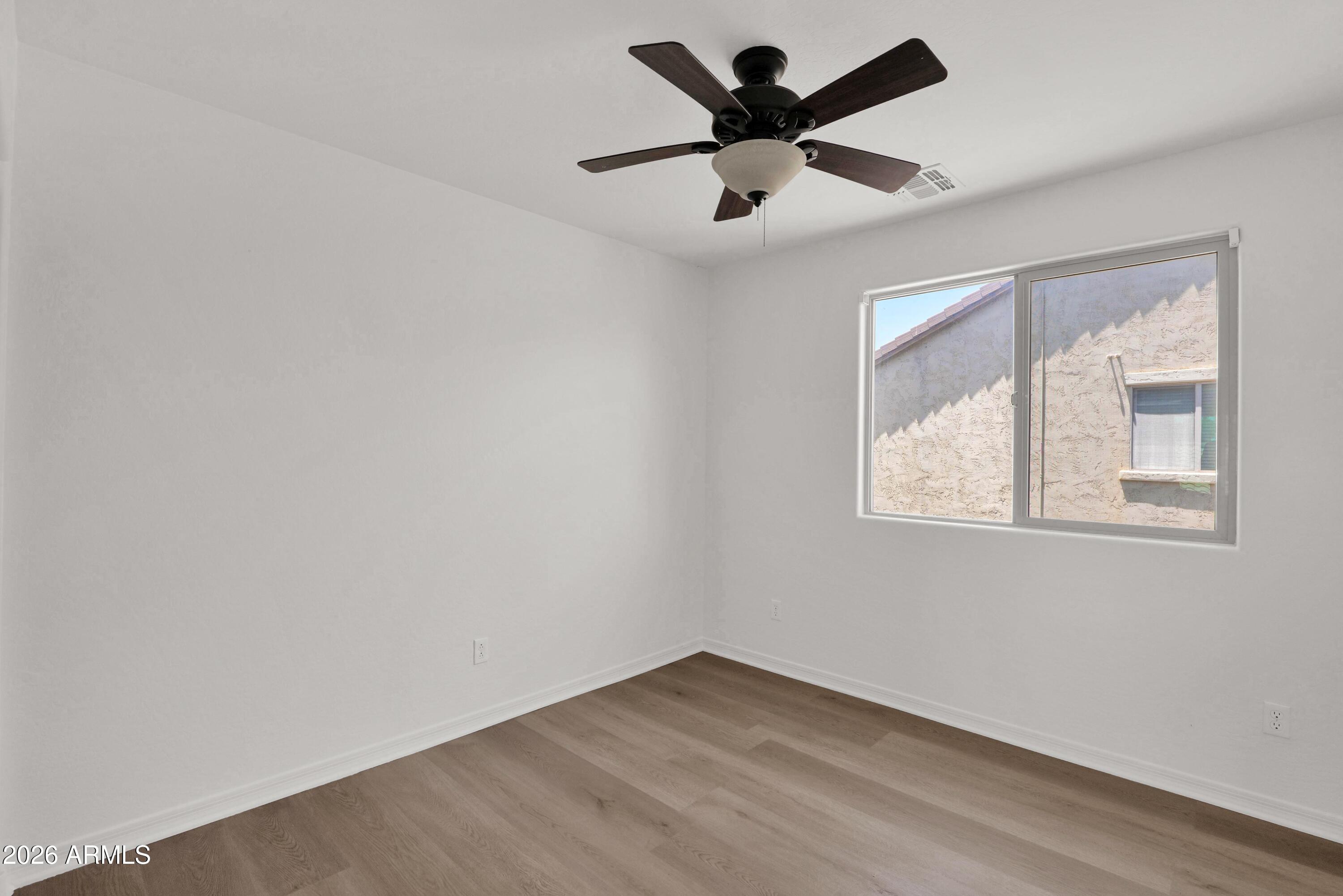 MOUNTAIN HORIZONS UNIT 8 - Residential