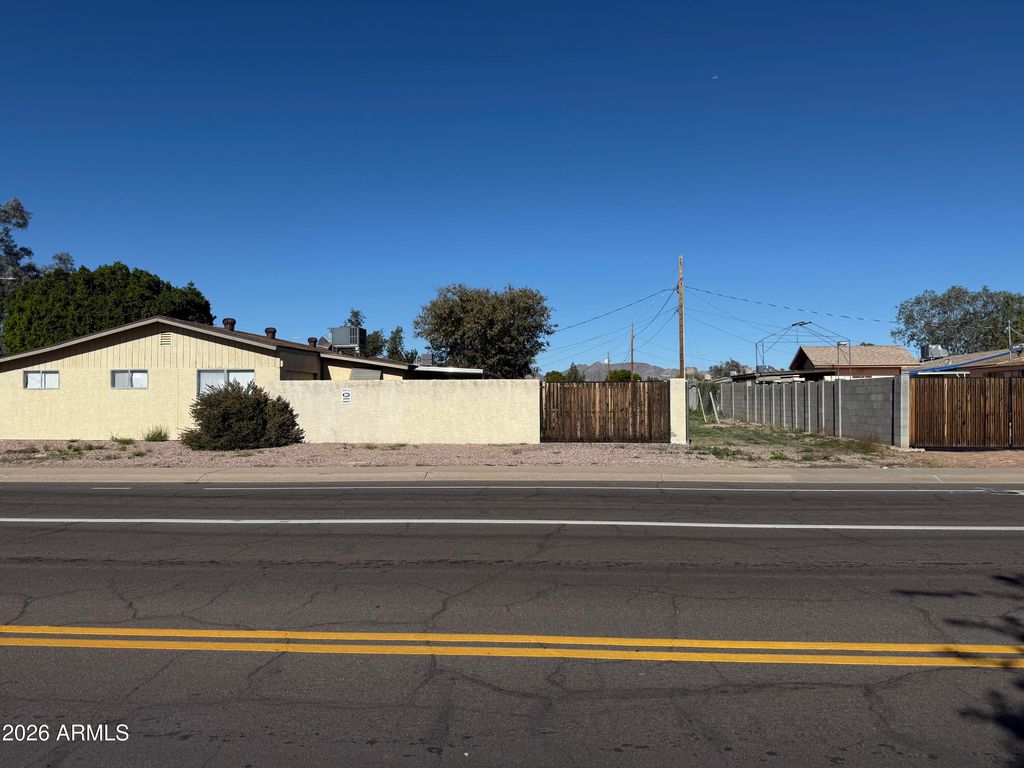 Photo of 1589 S Delaware Drive, Apache Junction, AZ 85120 (MLS # 6981831)