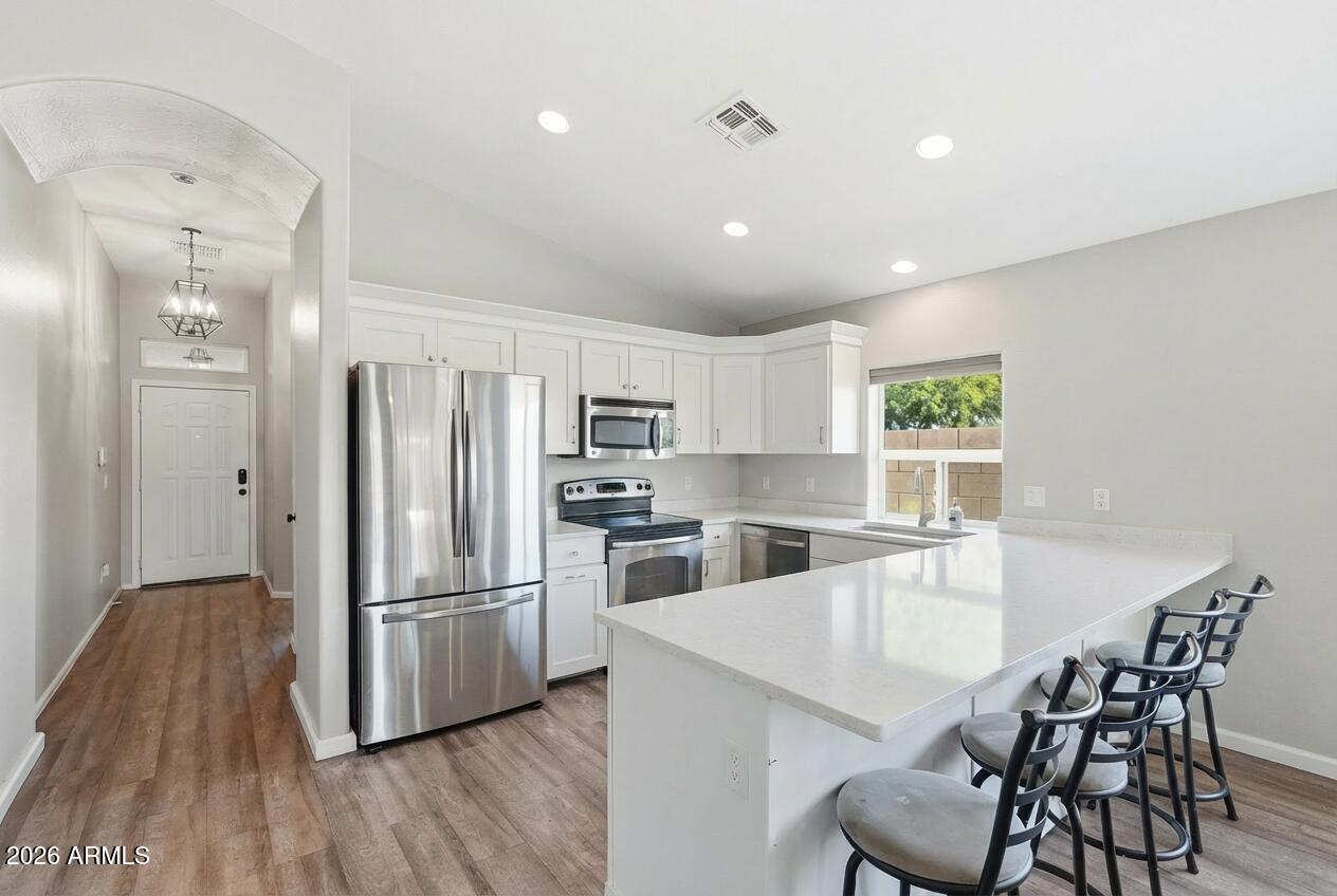 2829 E PARK VIEW Lane