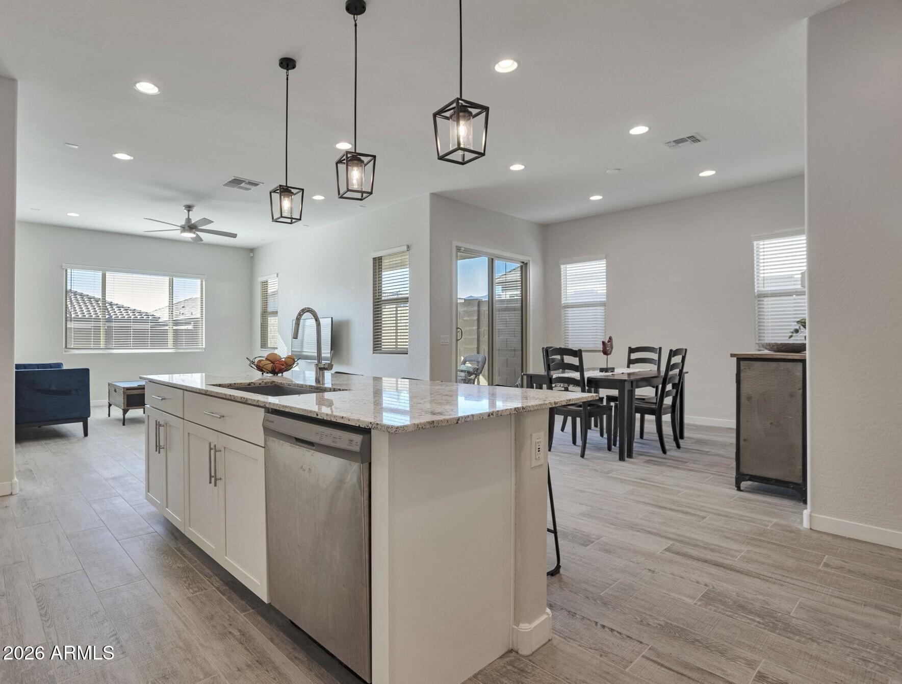 19003 W Sierra Street