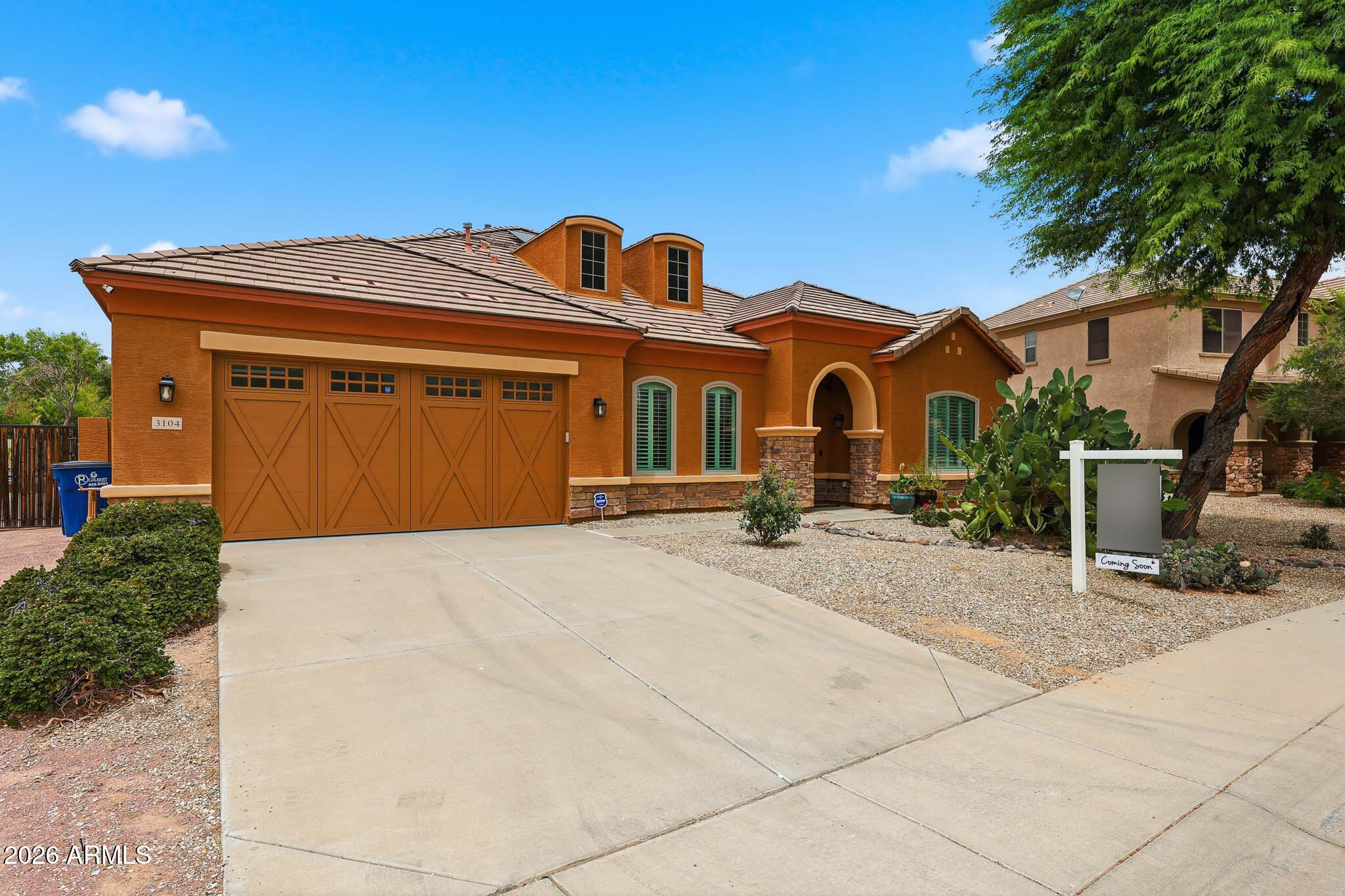 3104 E ISAIAH Avenue