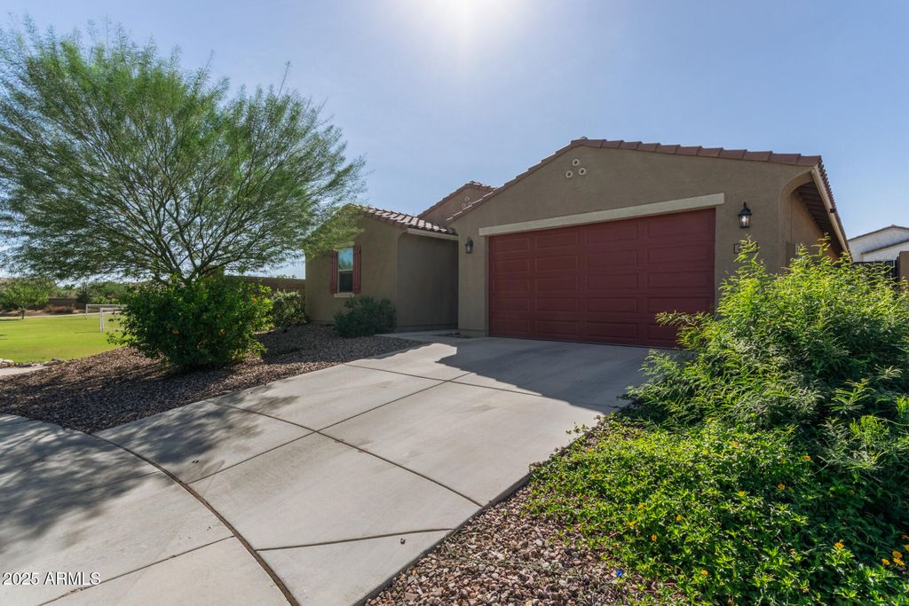 Photo of 4373 W Bush Bean Way, San Tan Valley, AZ 85144 (MLS # 6935303)