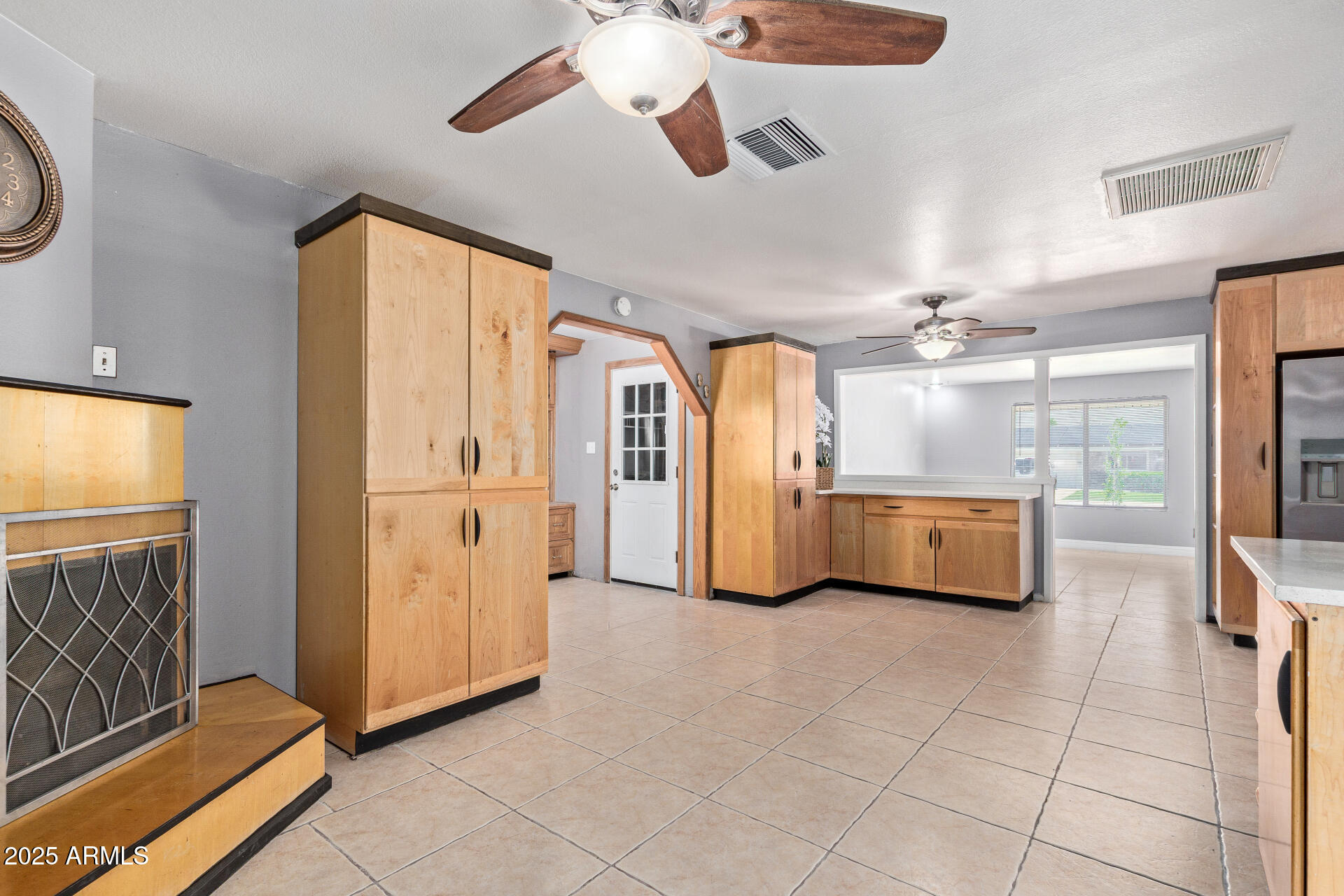 3539 W DAVIDSON Lane