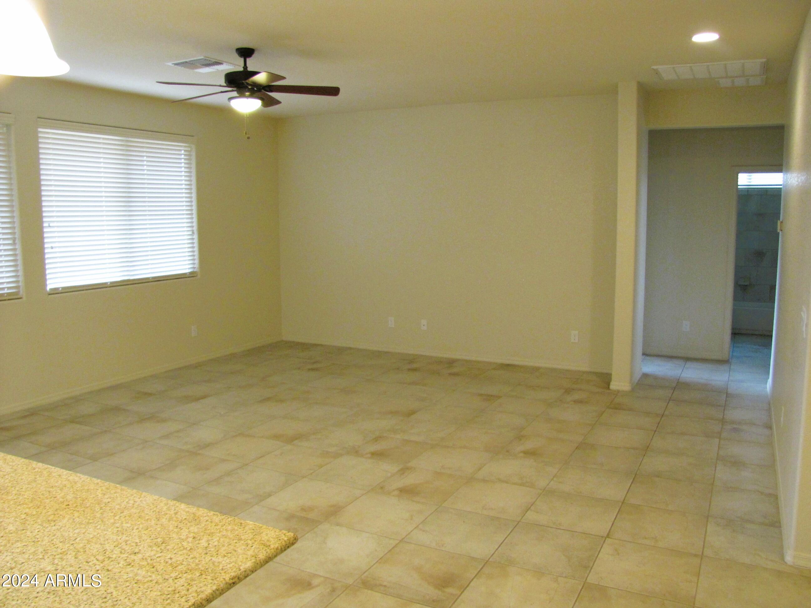 ESTATES AT HOLIDAY - Residential Lease