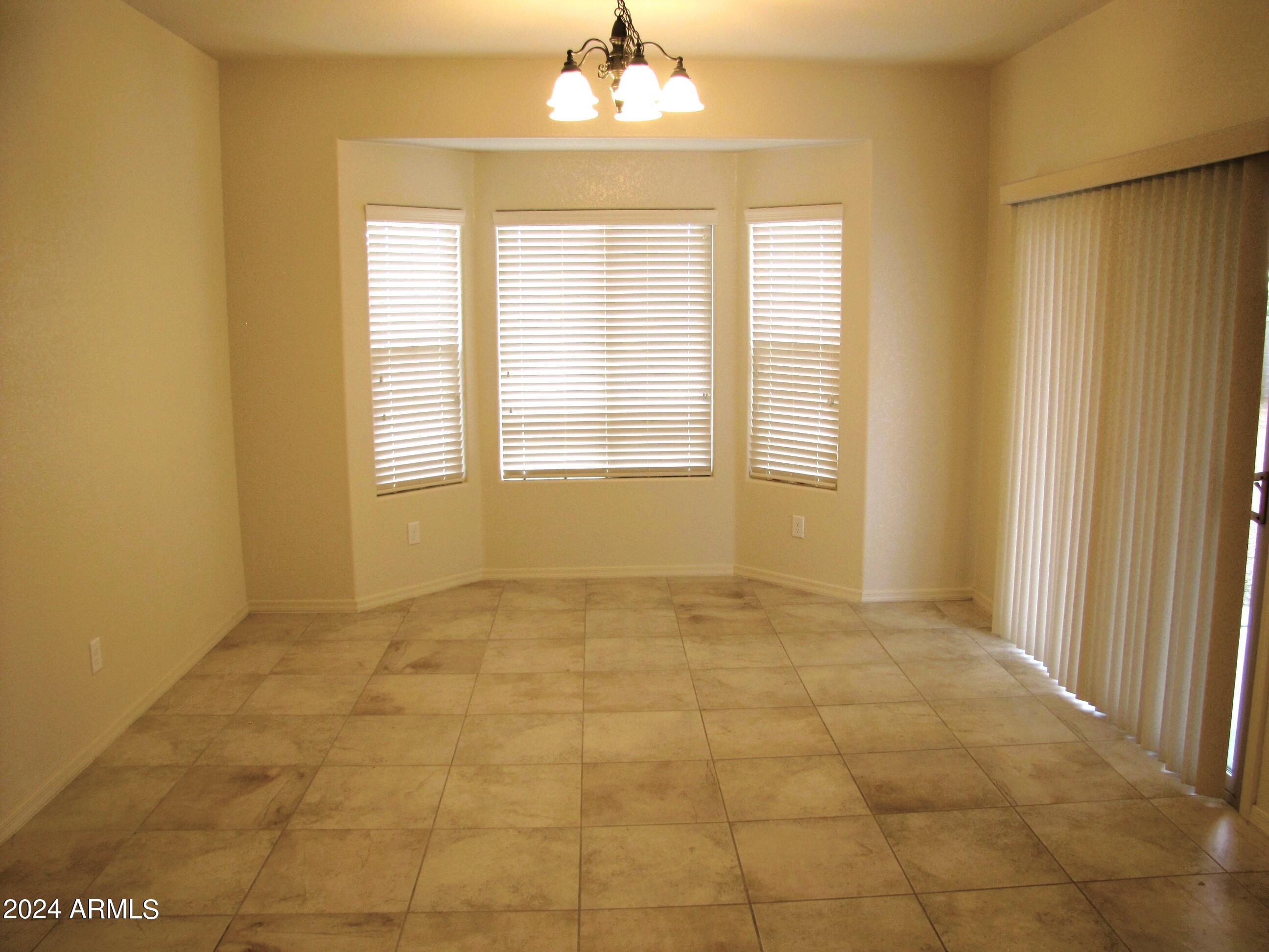 ESTATES AT HOLIDAY - Residential Lease