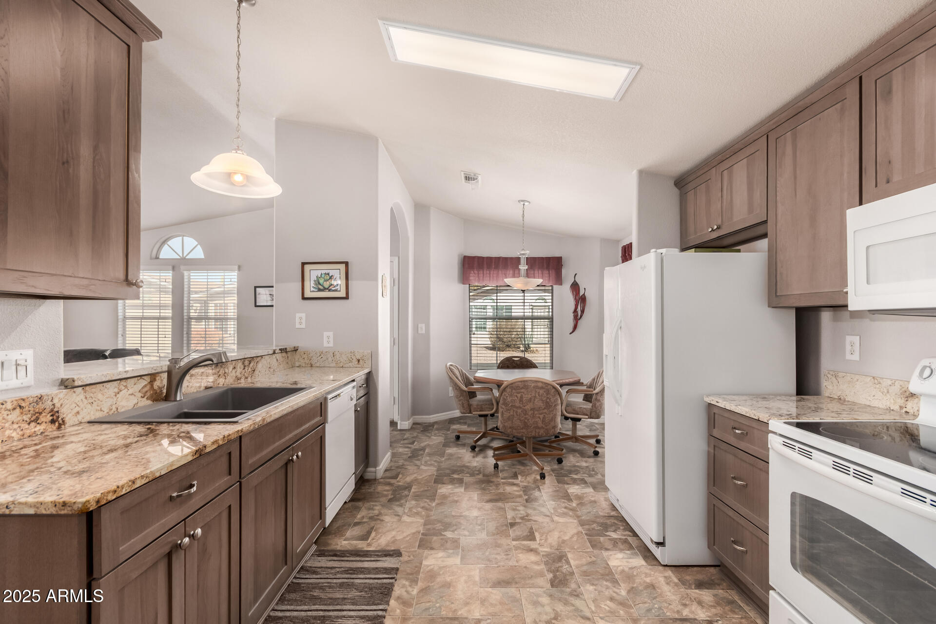 3301 S Goldfield Road 2034