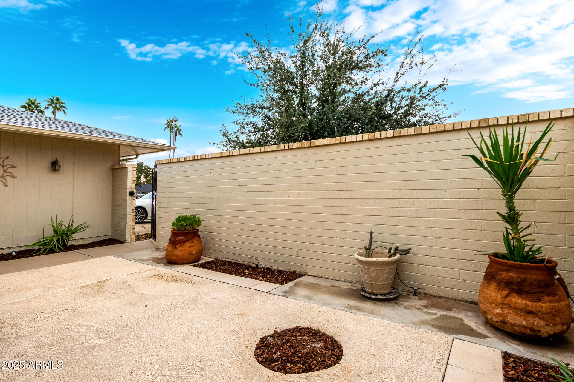 12810 W ASHWOOD Drive W