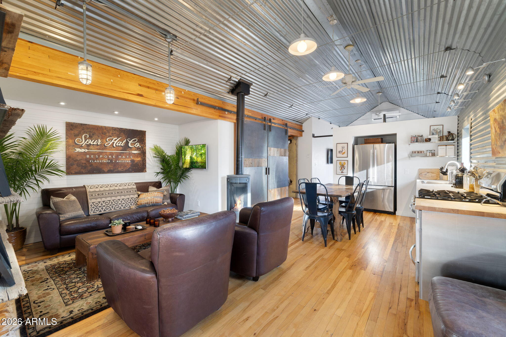 216 S SAN FRANCISCO Street