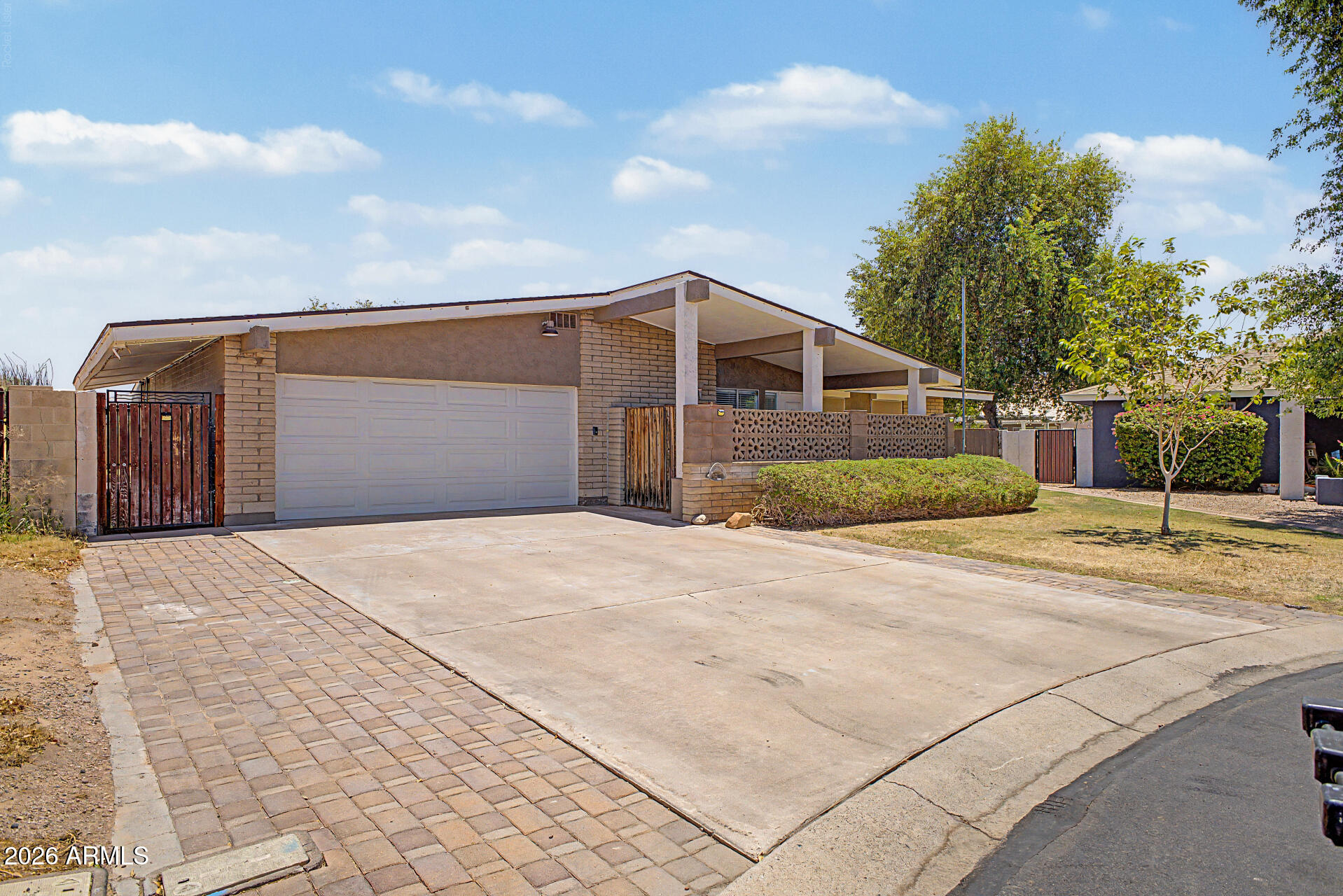1051 S 72ND Way