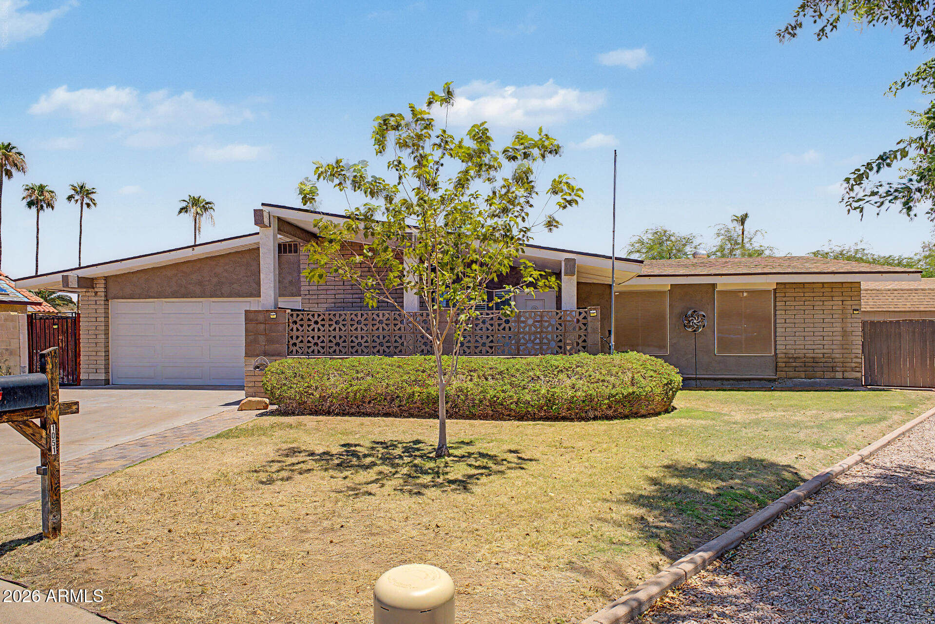 1051 S 72ND Way