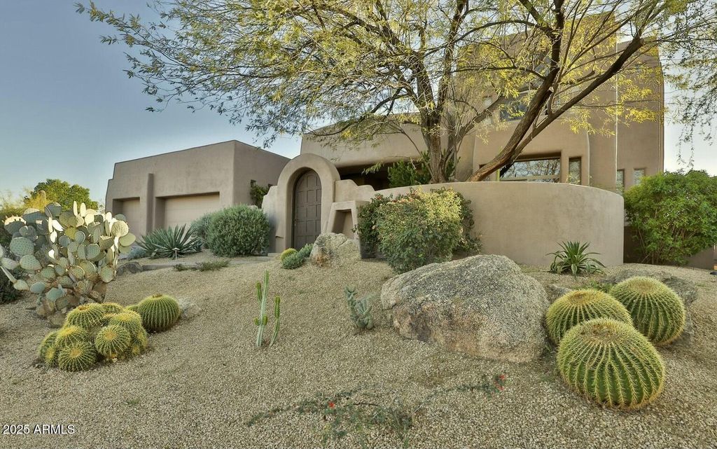 Photo of 10795 E Sutherland Way, Scottsdale, AZ 85262 (MLS # 6857989)
