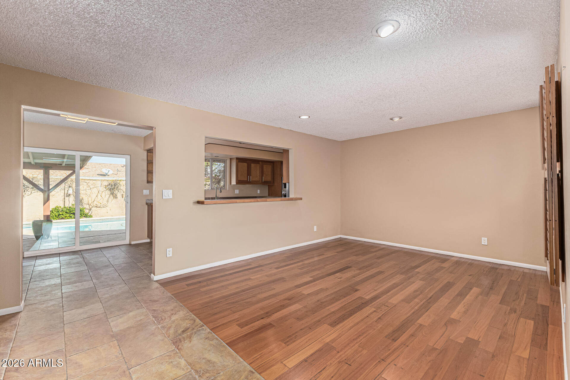 1022 E WESLEYAN Drive