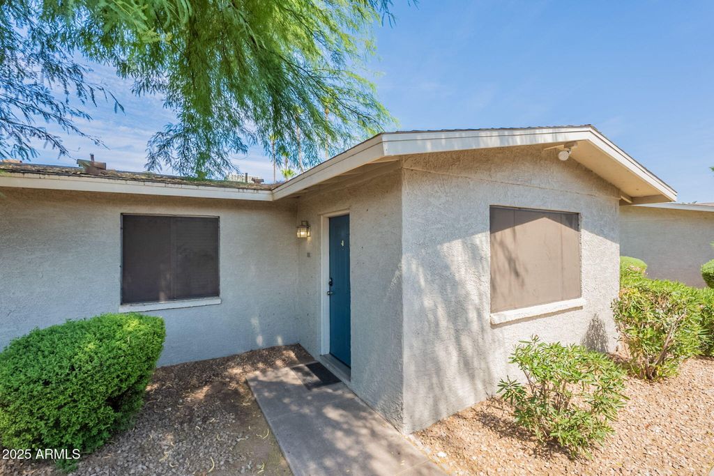 Photo of 3402 N 32nd Street #163, Phoenix, AZ 85018 (MLS # 7022692)