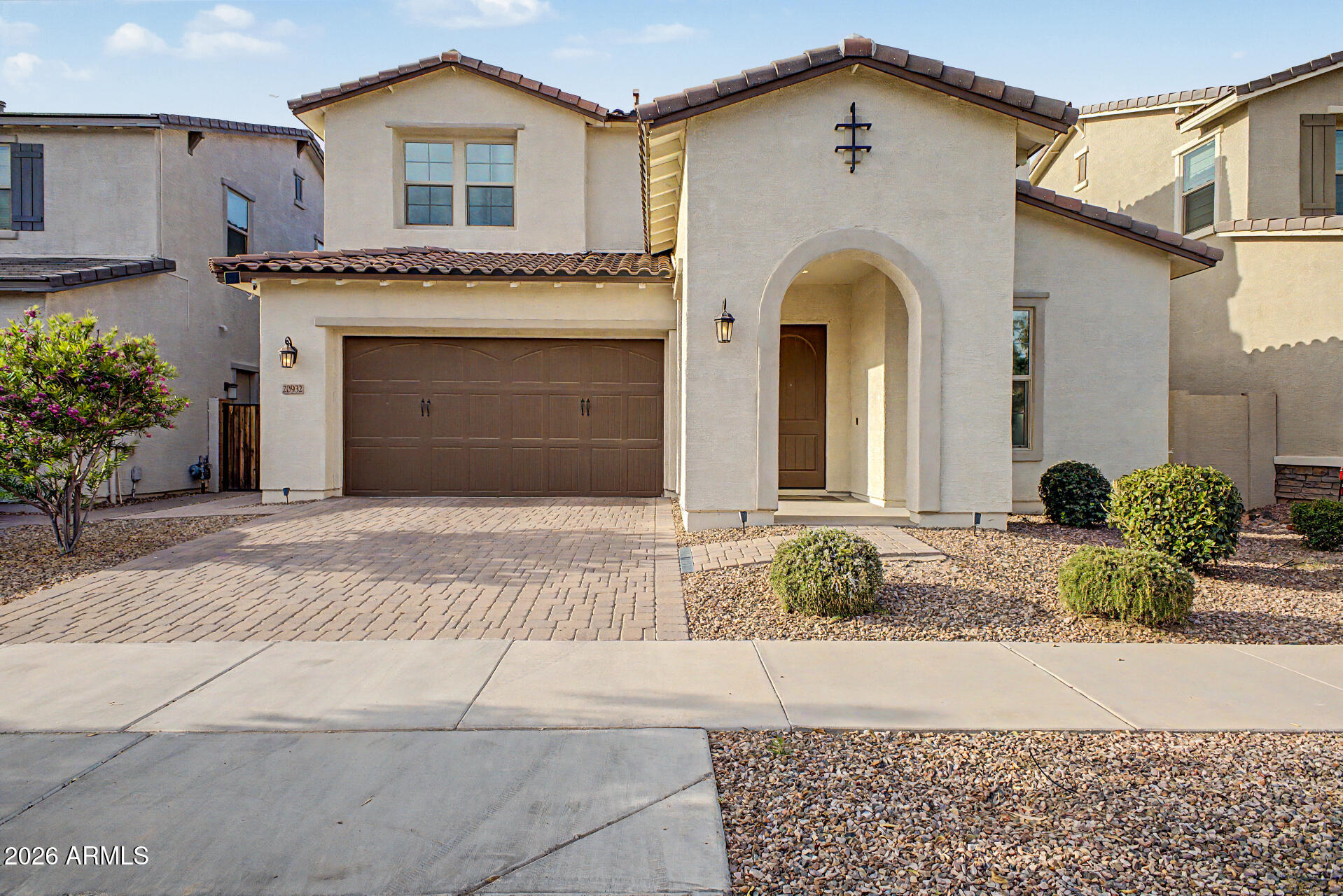 20932 E CARRIAGE Way