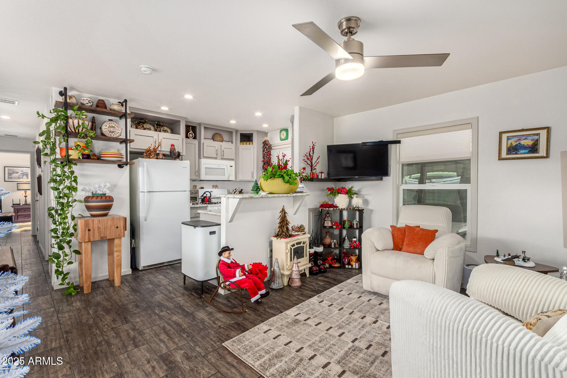 MESA MOBILE ESTATES - Residential