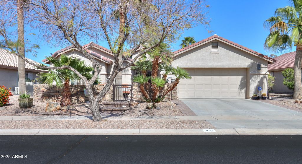 Photo of 80 S Laura Lane, Casa Grande, AZ 85194 (MLS # 6921517)