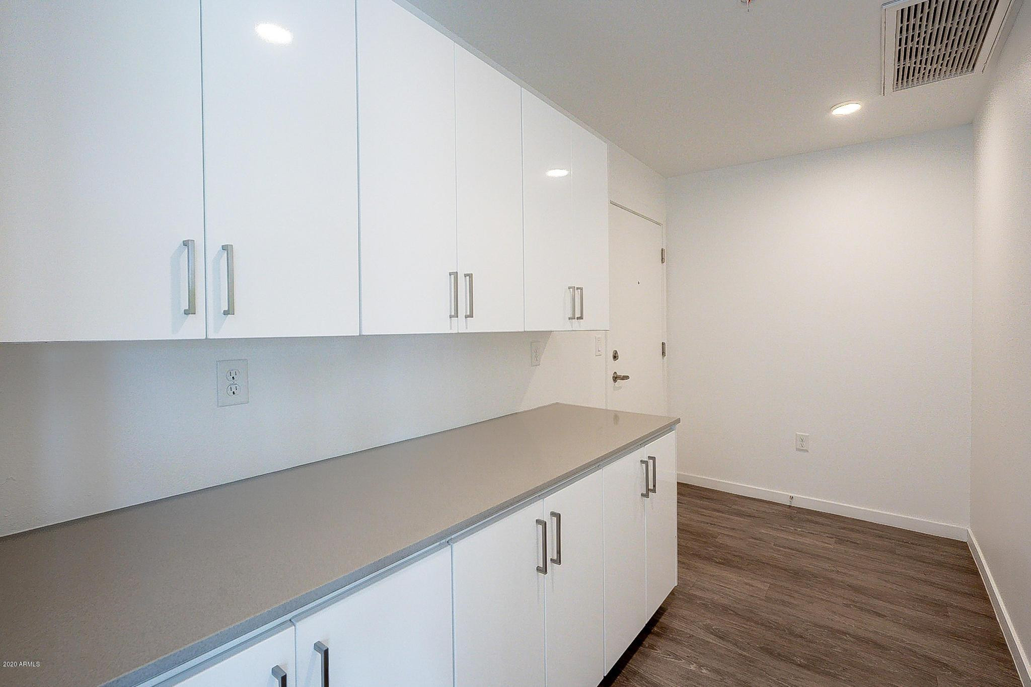 1130 N 2nd Street Apt 205