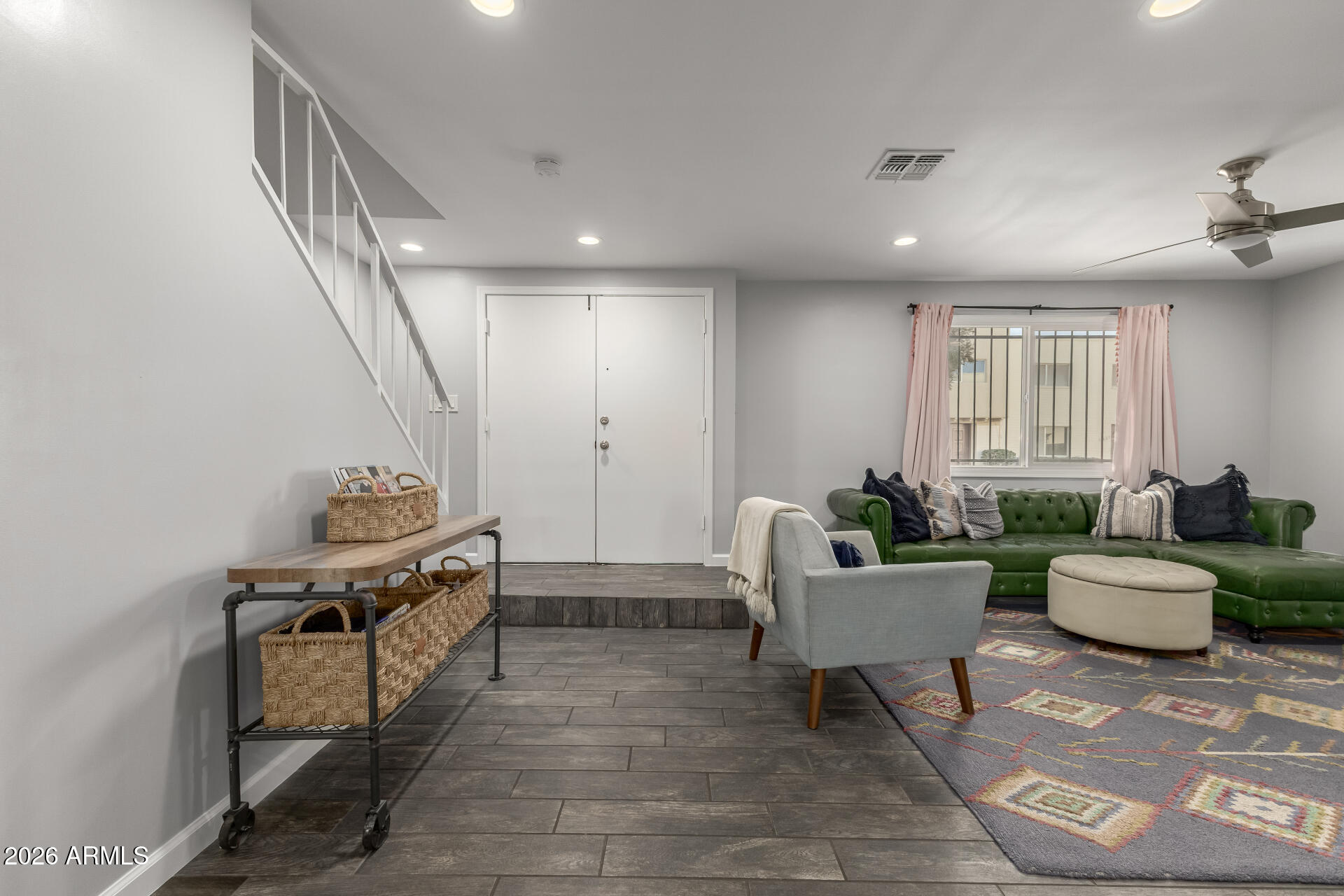 2031 W HAZELWOOD Parkway