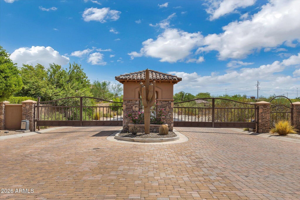Photo of 16904 S 31st Lane #37, Phoenix, AZ 85045 (MLS # 7069163)