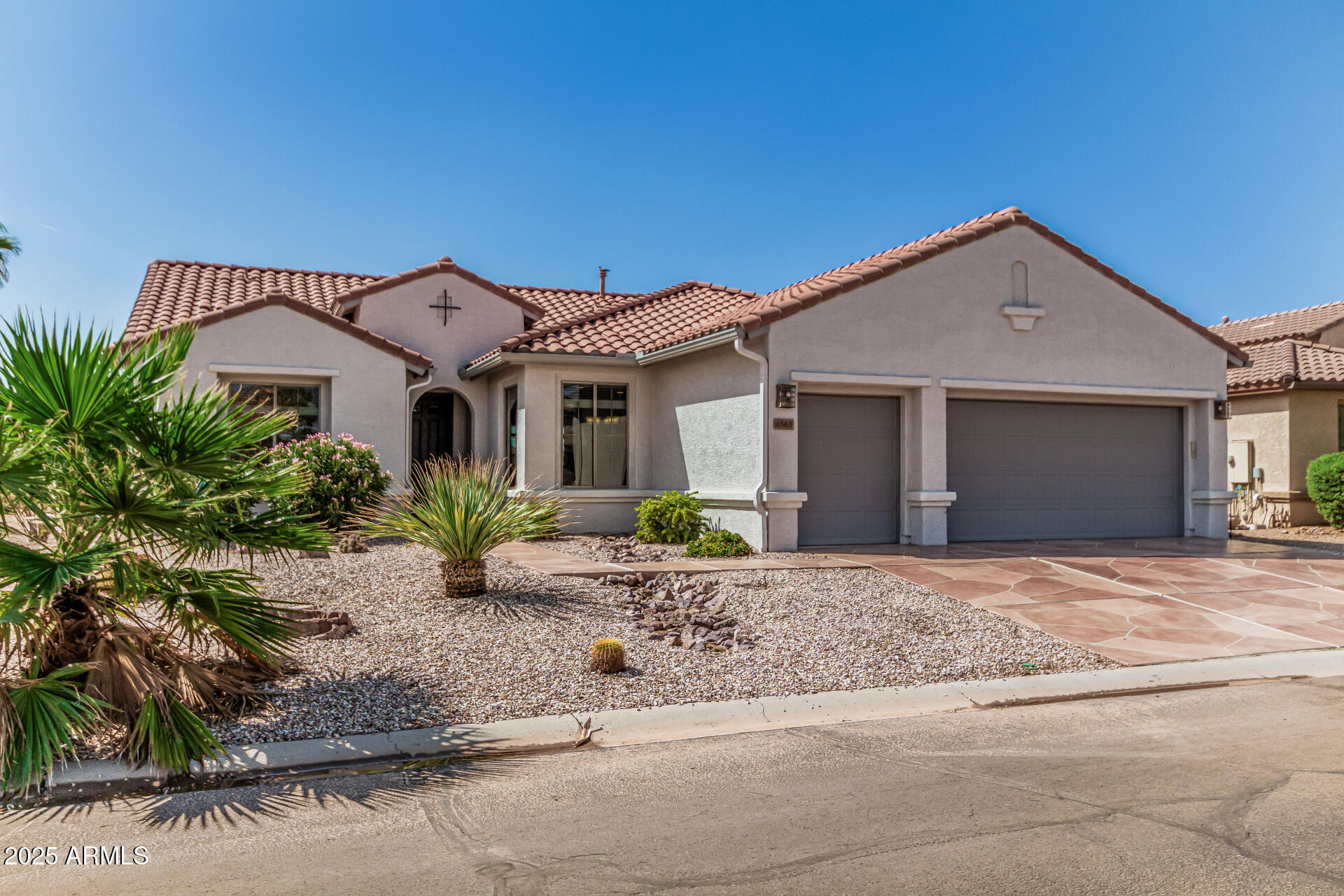 4865 W COMANCHE Drive