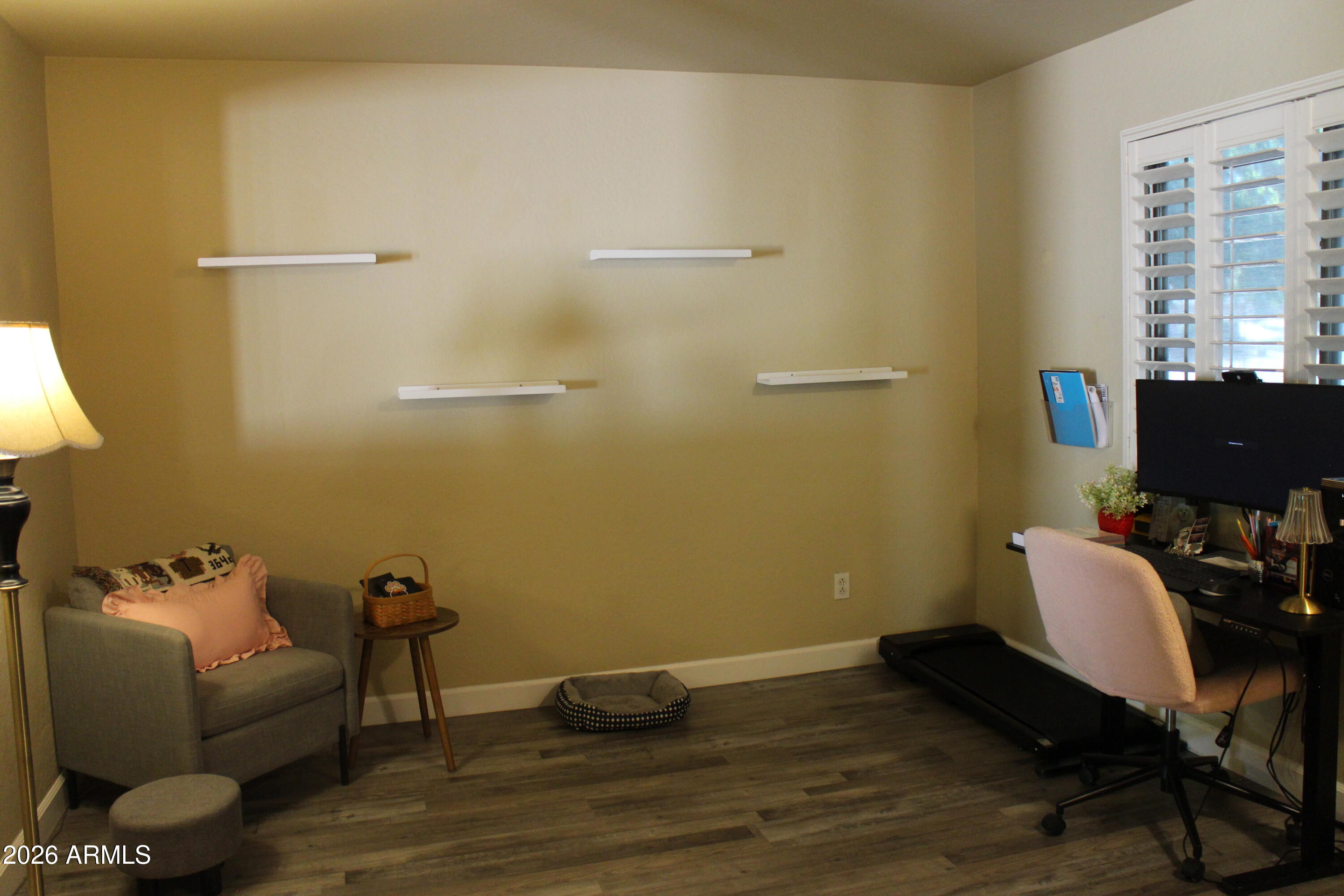 2064 E LIPIZZAN Drive