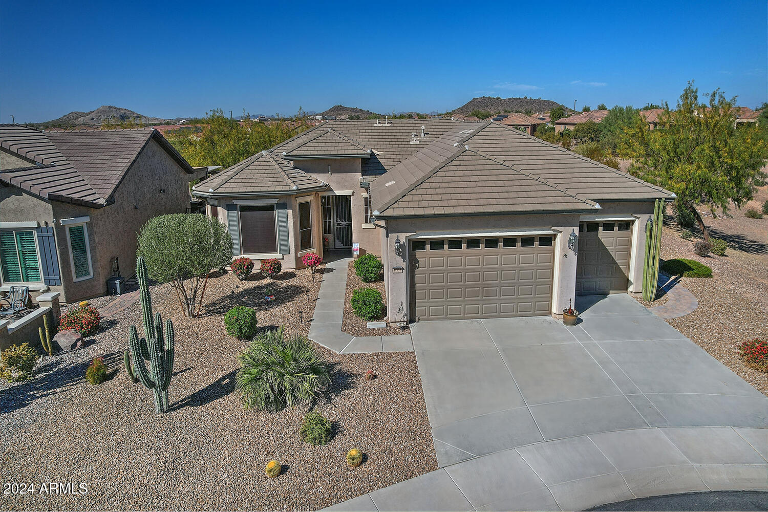 4082 N MONTICELLO Drive