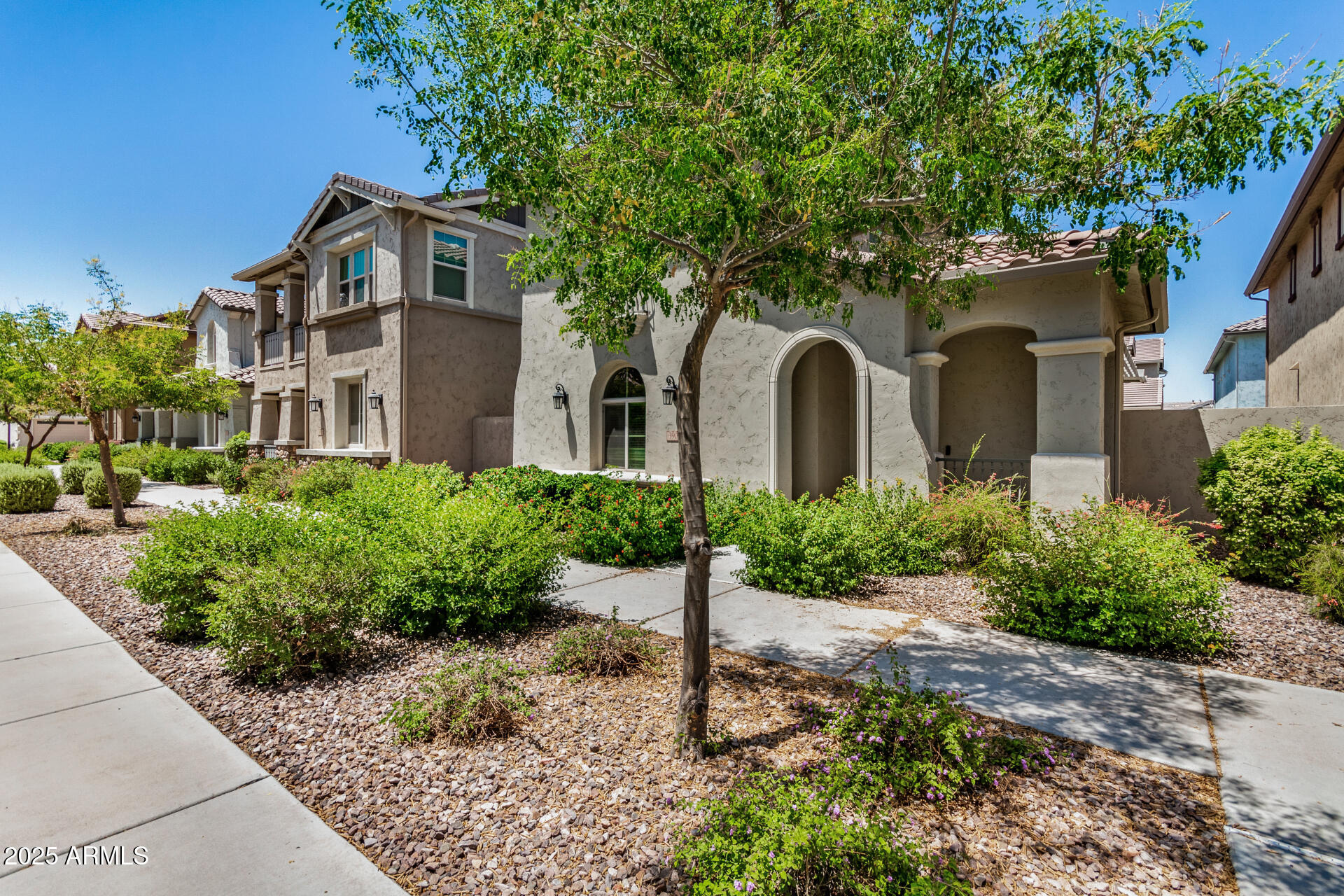 3907 E PERKINSVILLE Street