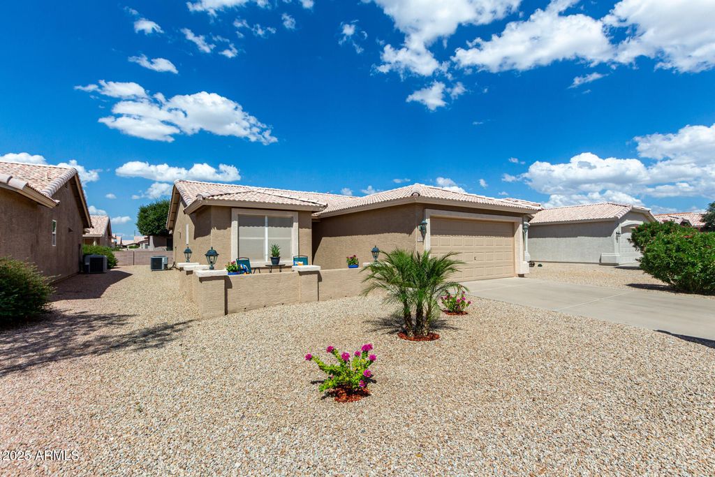Photo of 1472 E Torrey Pines Lane, Chandler, AZ 85249 (MLS # 6912355)