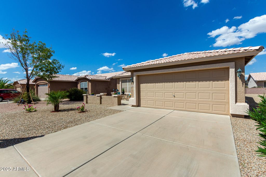 Photo of 1472 E Torrey Pines Lane, Chandler, AZ 85249 (MLS # 6912355)