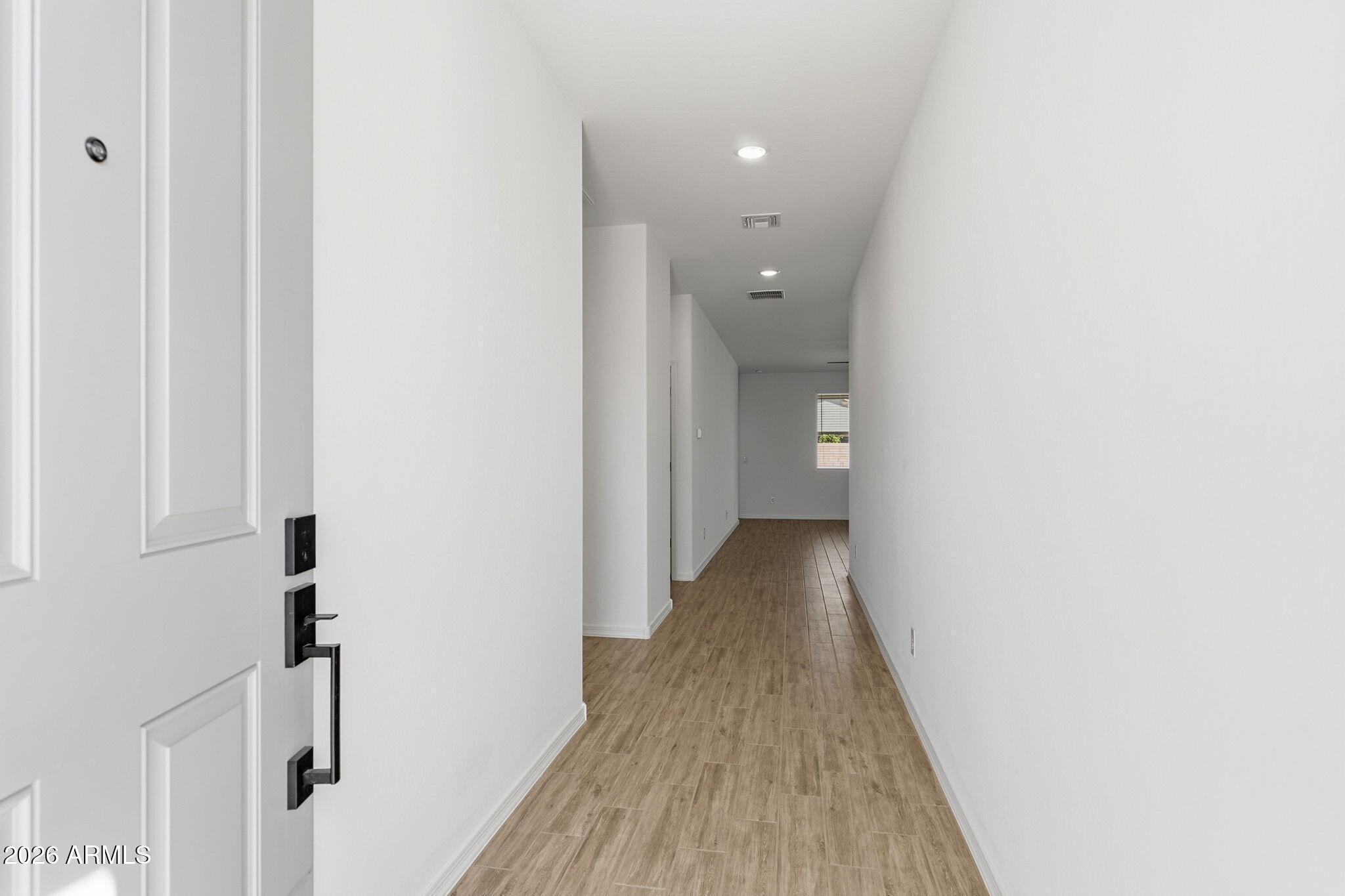 5528 W MCNEIL Street