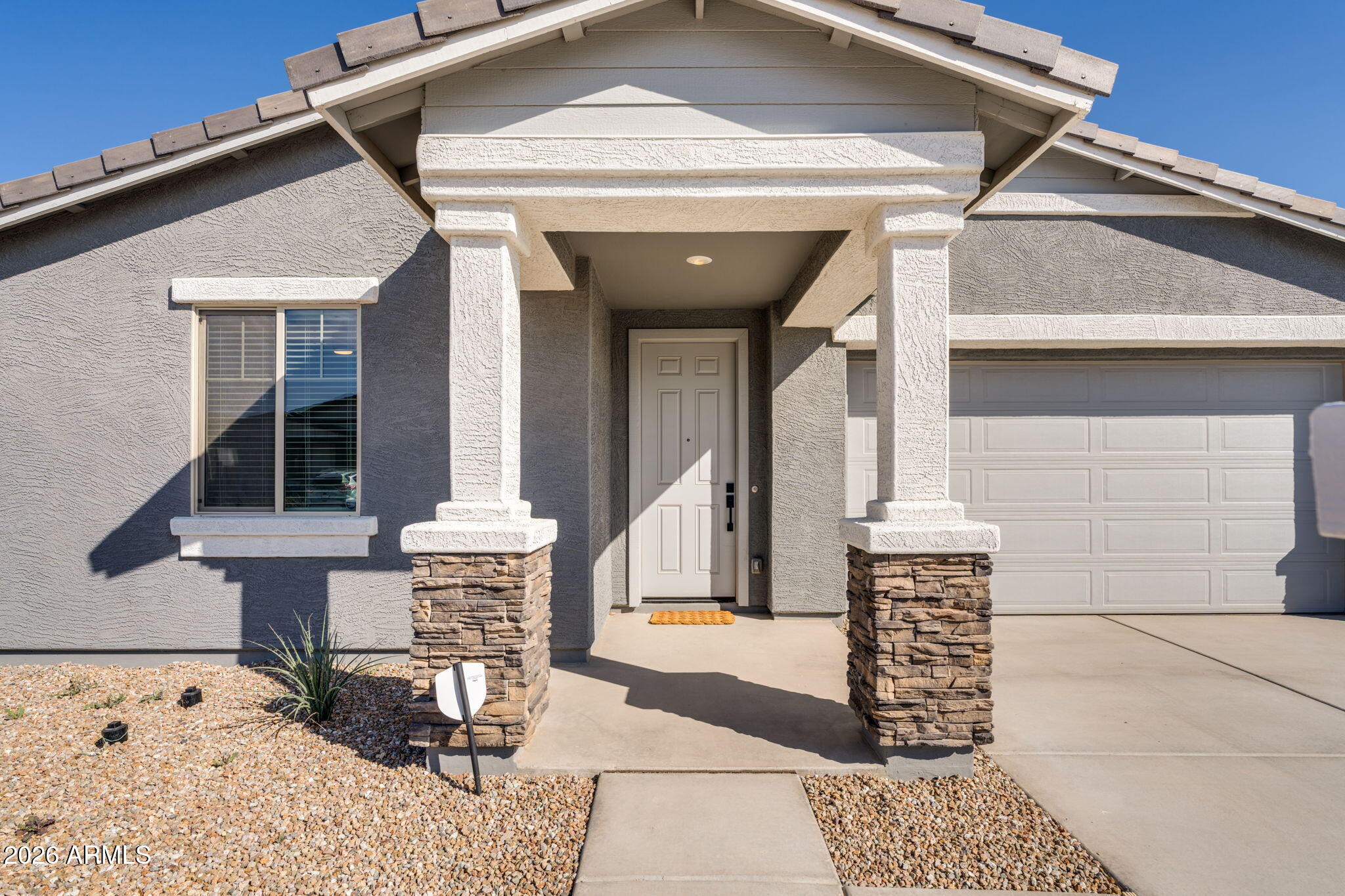 5528 W MCNEIL Street