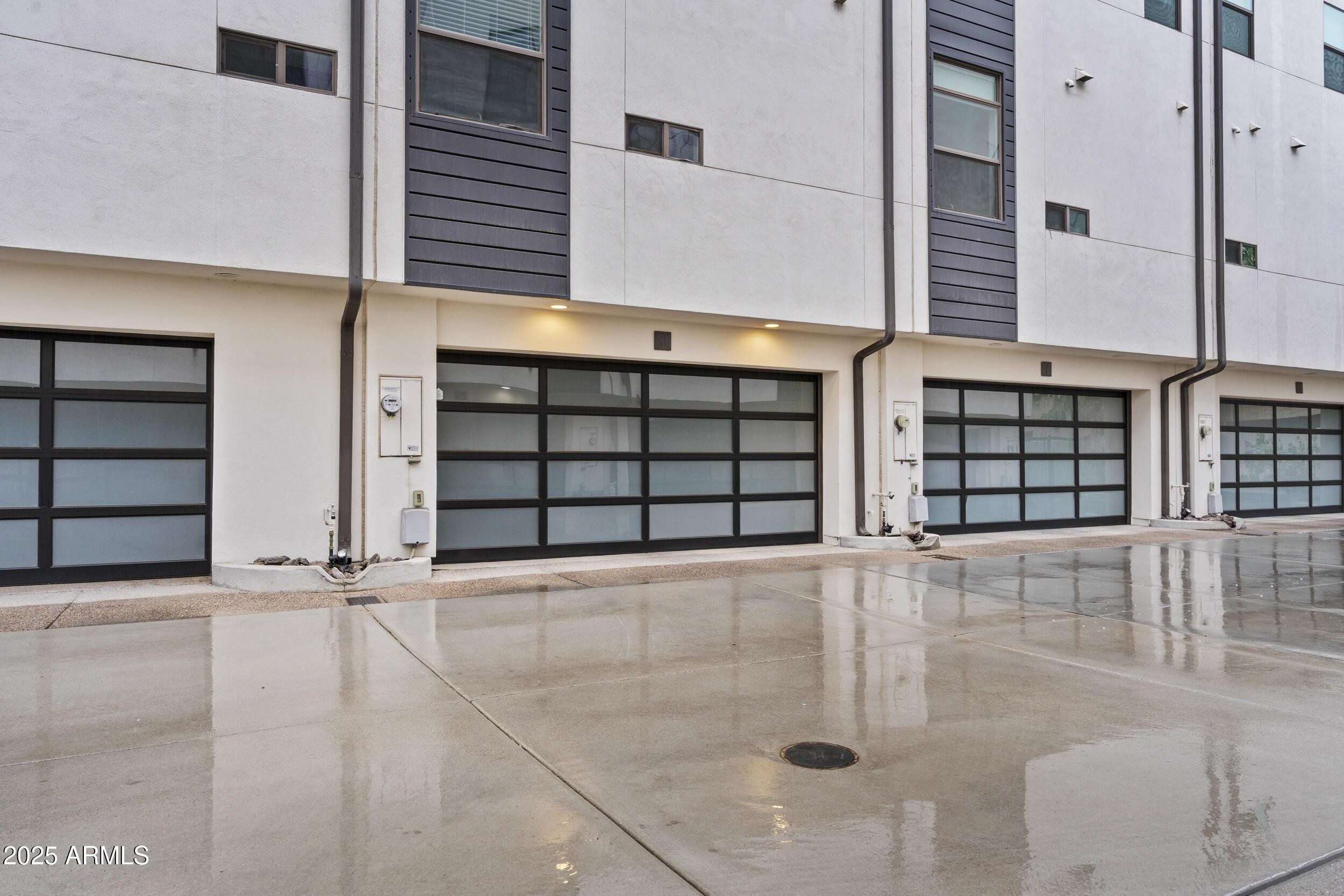 325 E Coronado Road Unit 8