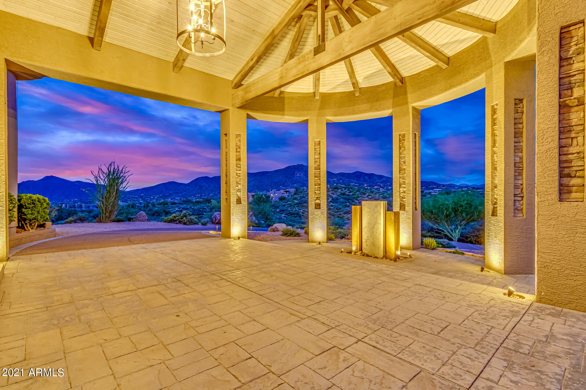 QUAIL RIDGE GATED 5+ACRES - Residential