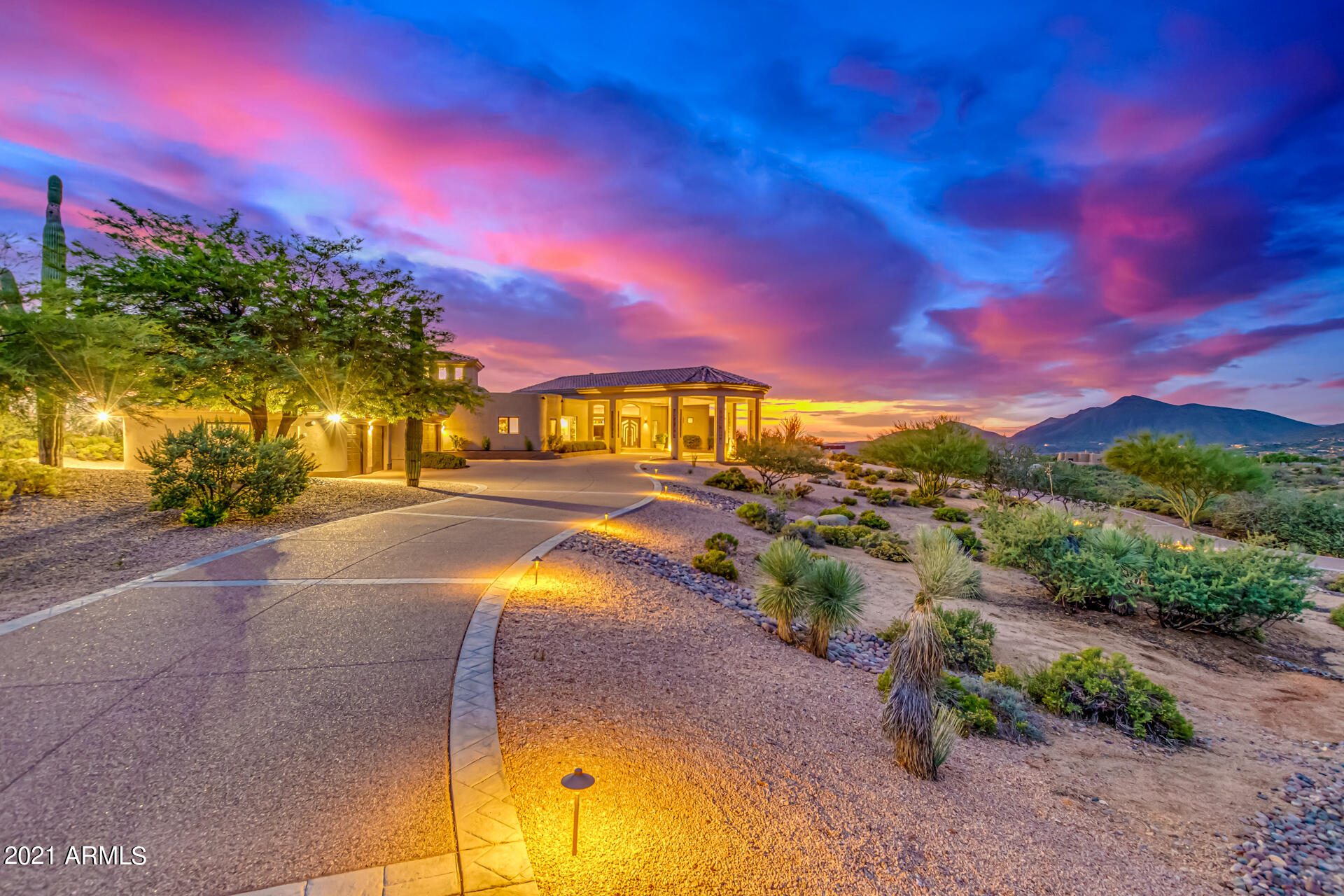 QUAIL RIDGE GATED 5+ACRES - Residential