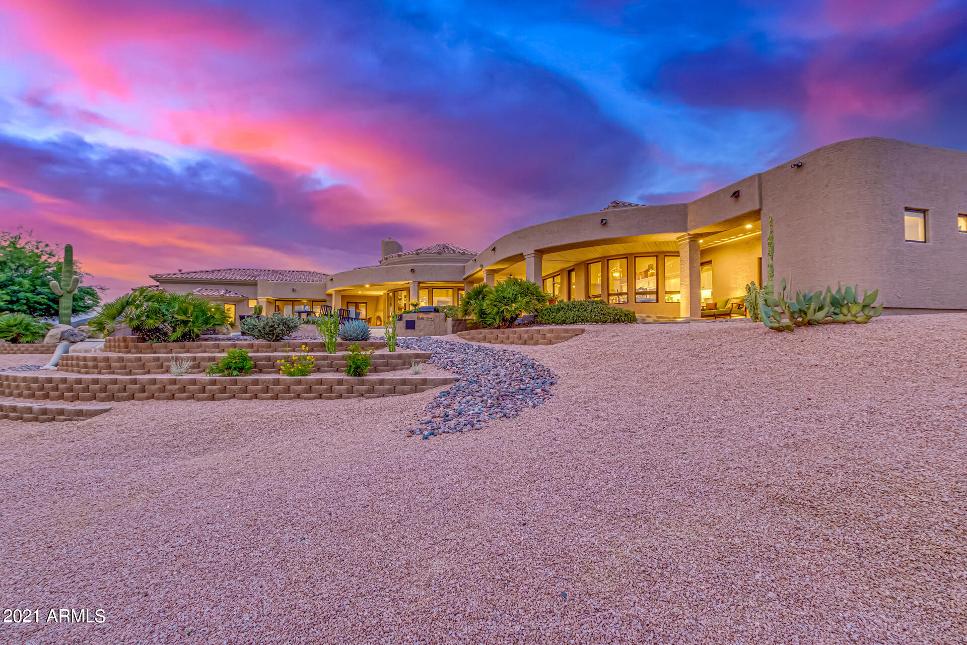QUAIL RIDGE GATED 5+ACRES - Residential