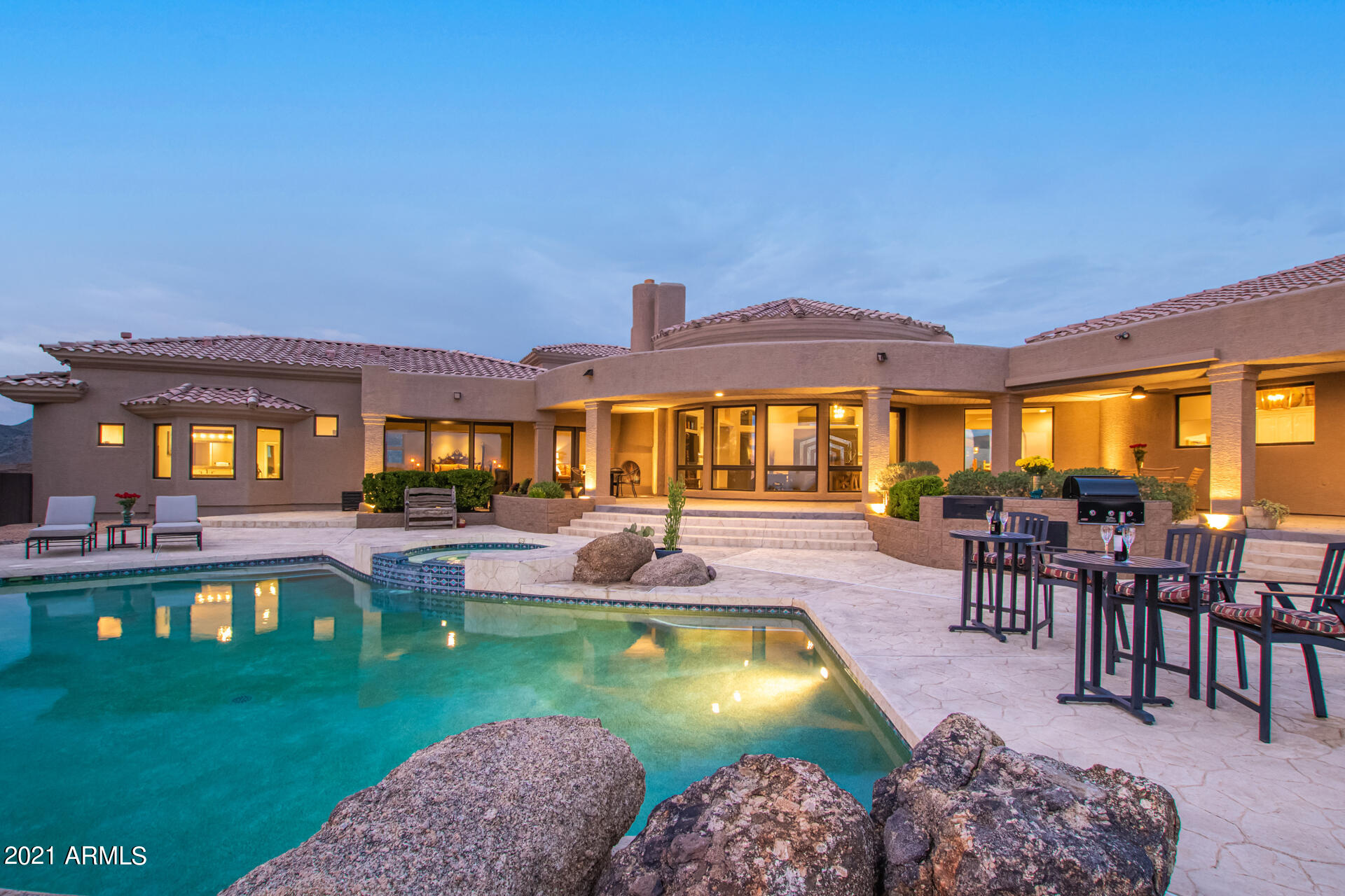 QUAIL RIDGE GATED 5+ACRES - Residential