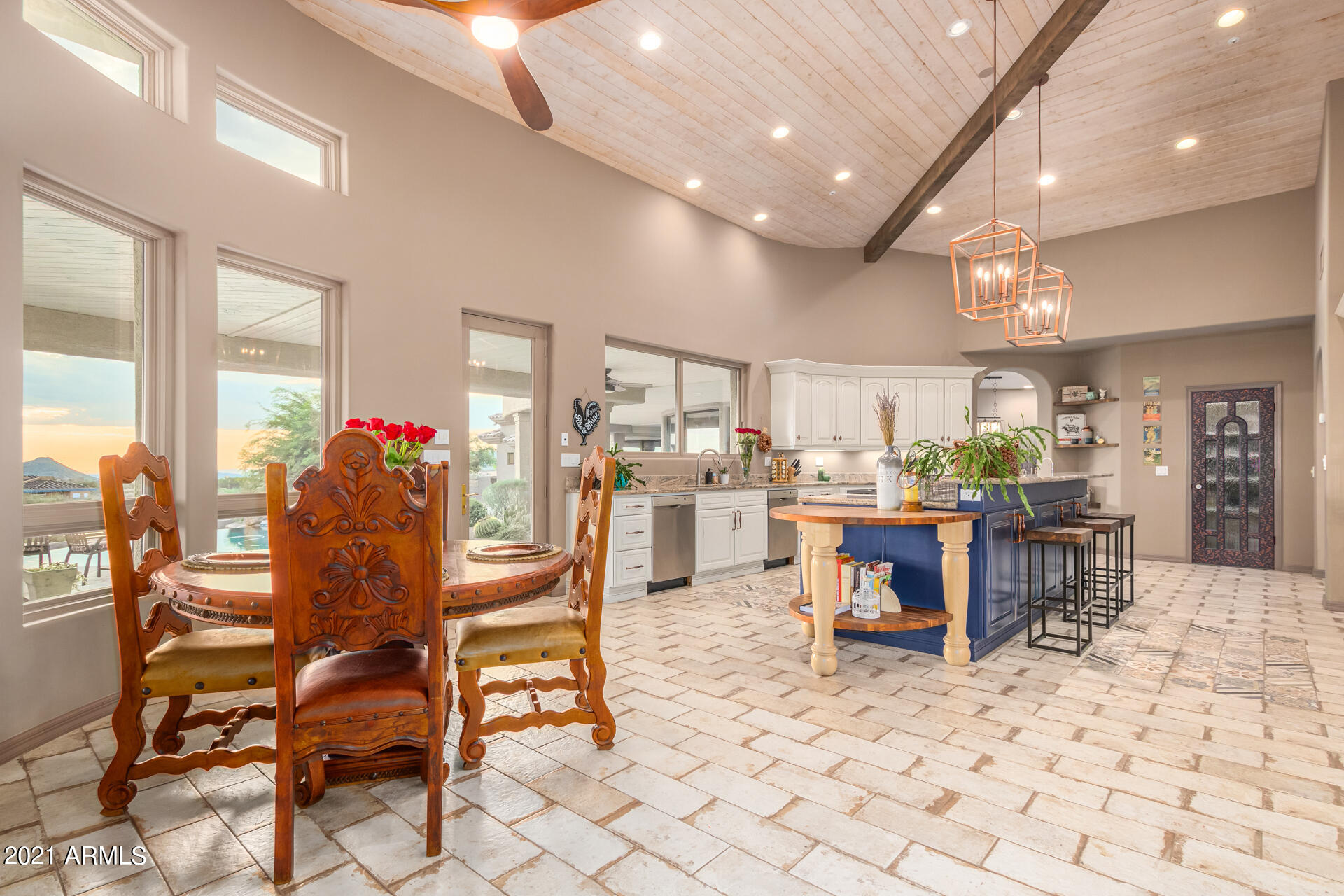 QUAIL RIDGE GATED 5+ACRES - Residential