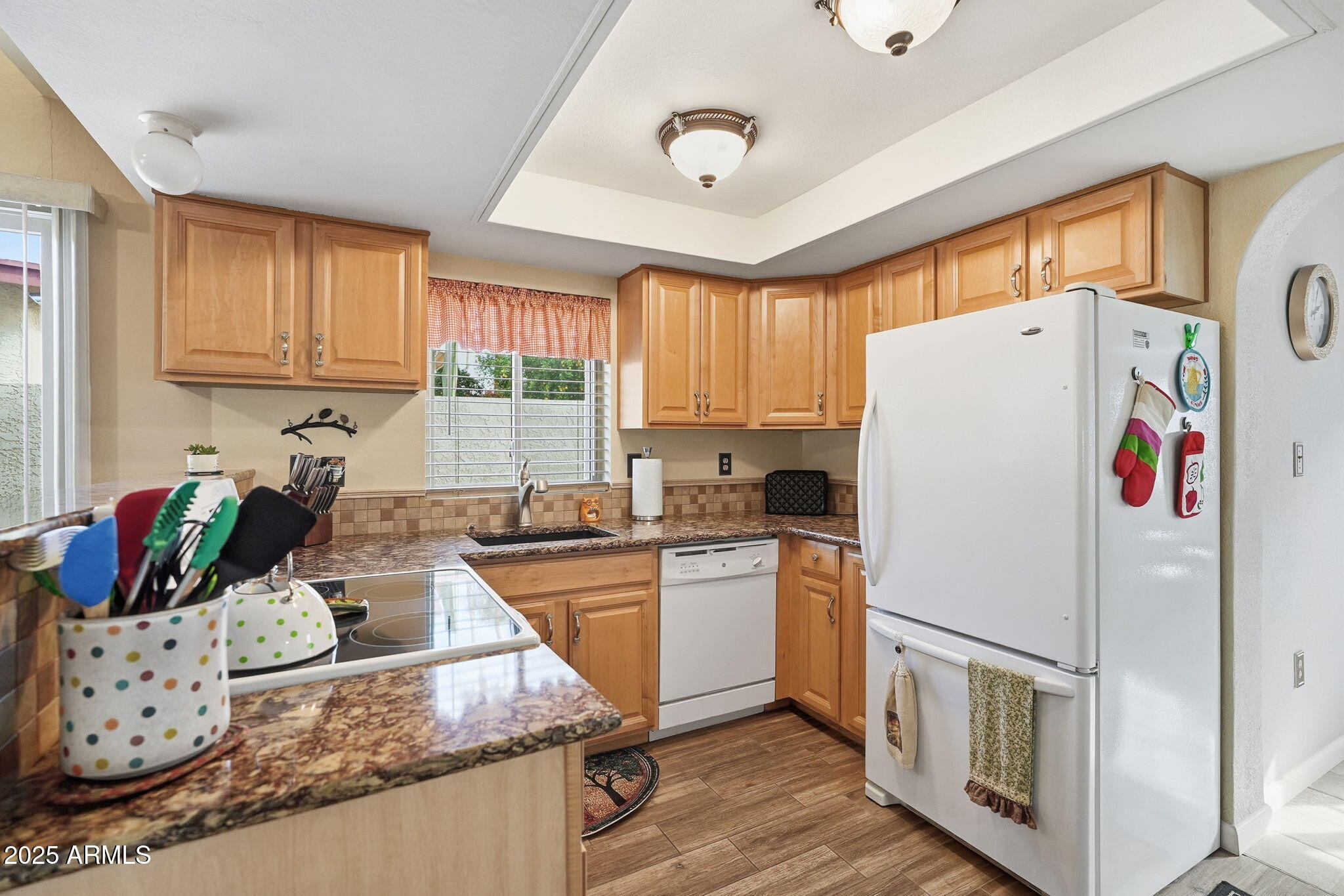 542 S HIGLEY Road 90