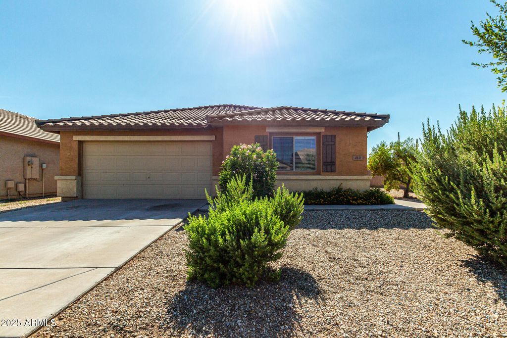 Photo of 414 S 111th Drive, Avondale, AZ 85323 (MLS # 6895433)