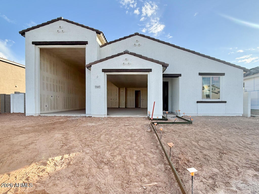 15607 W ONYX Avenue