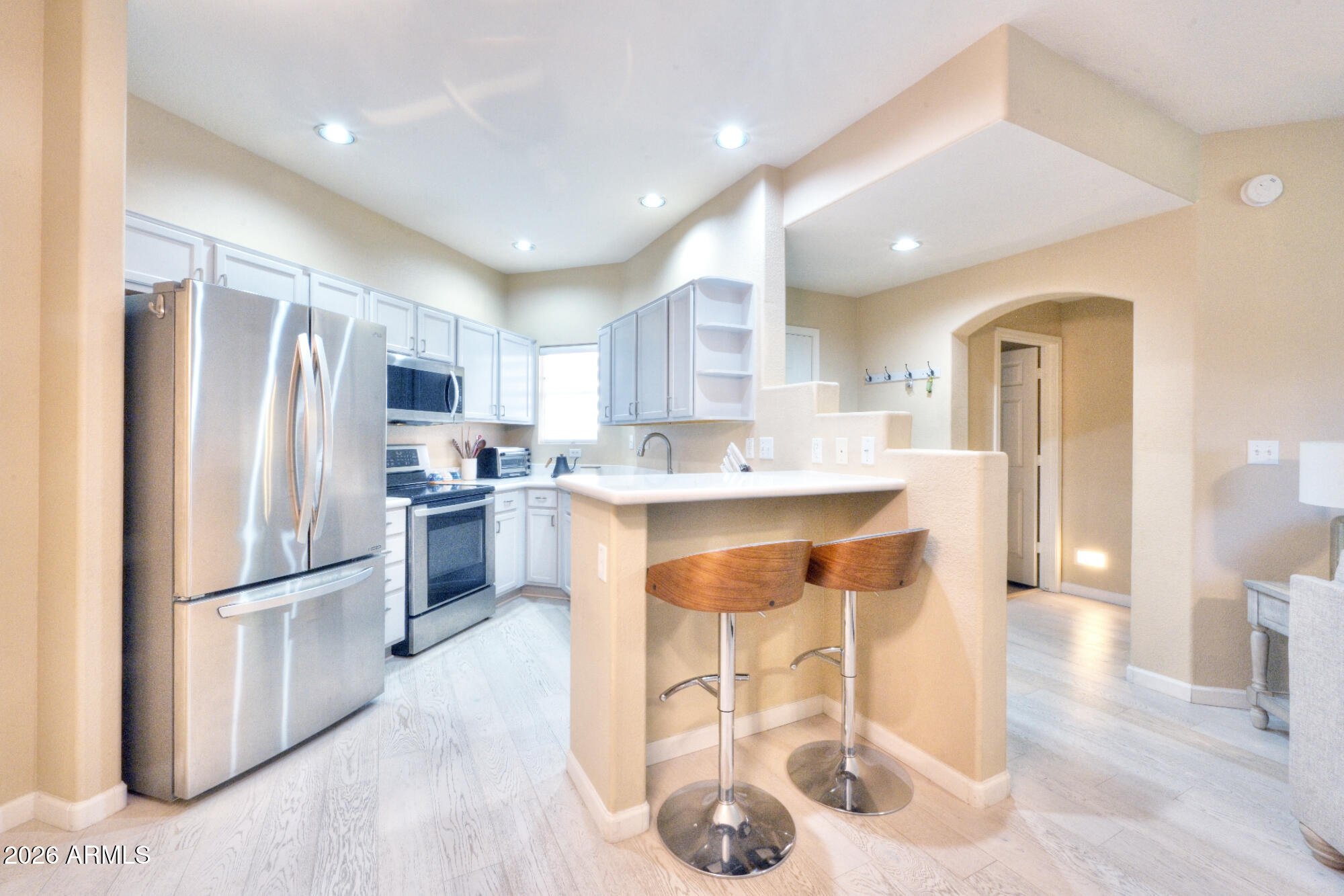 10410 N CAVE CREEK Road 2043